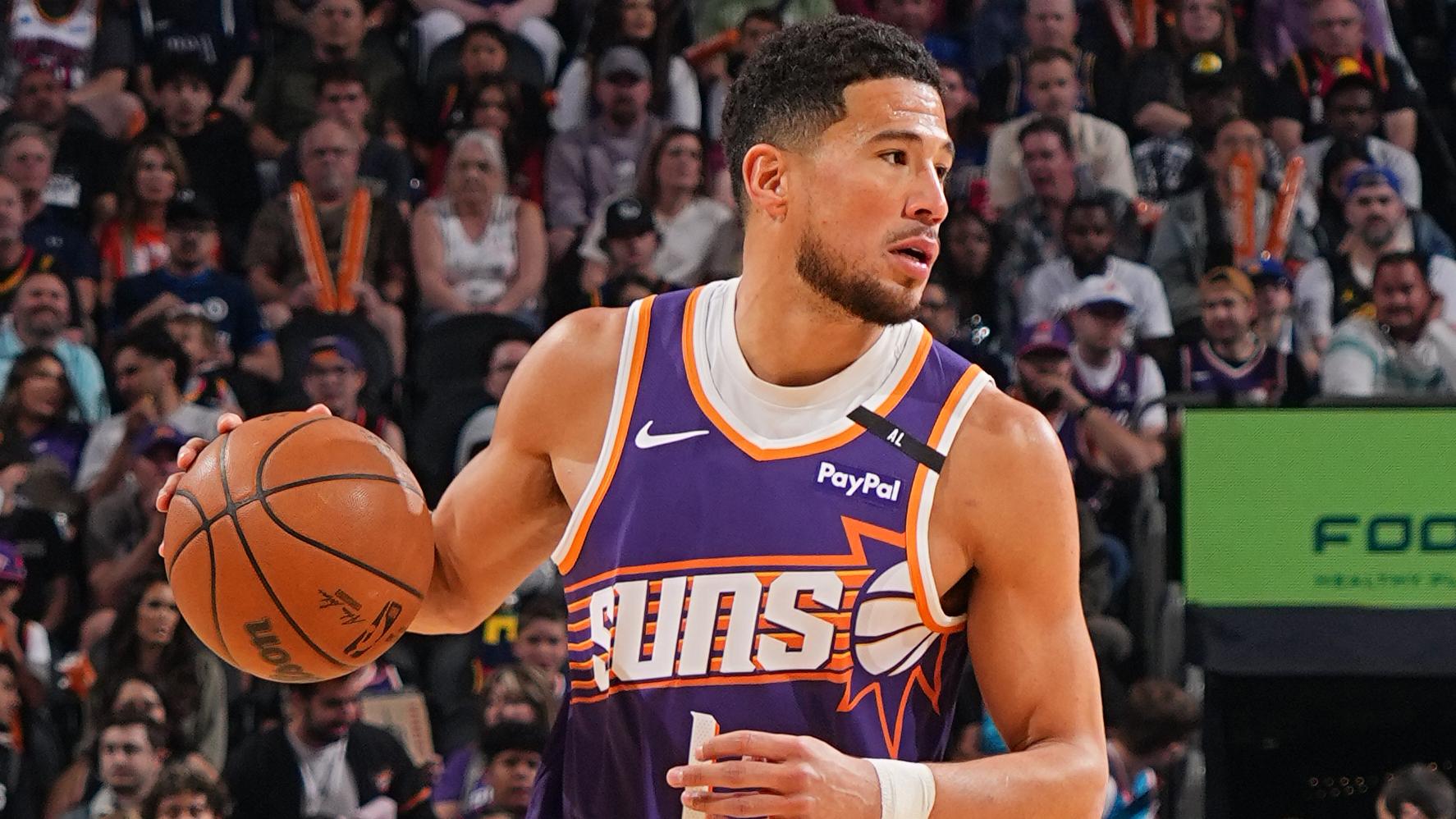 Golden State Warriors v Phoenix Suns