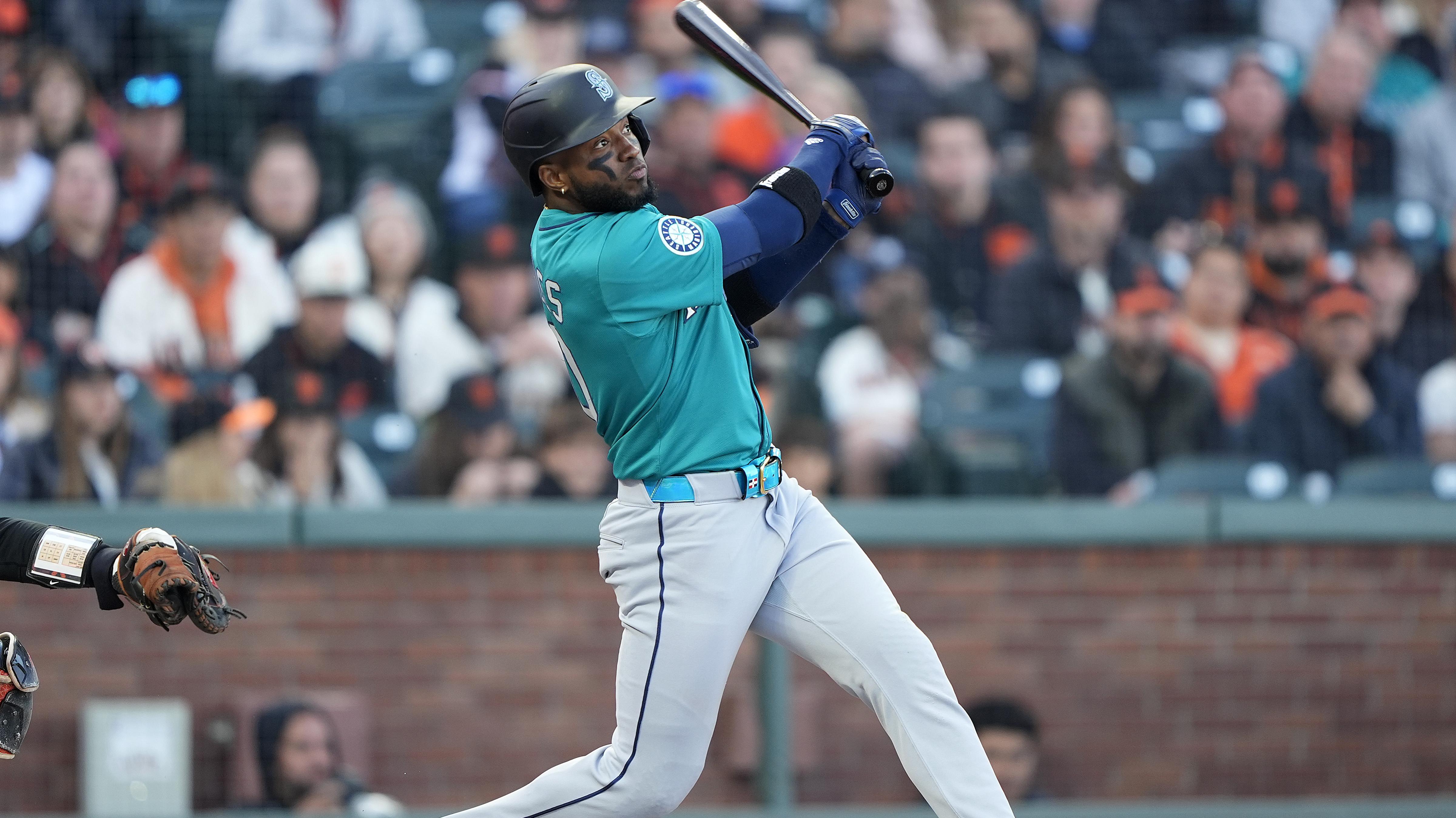 Mariners' Victor Robles Suspended 10 Games for Throwing Bat at MiLB Pitcher on Video