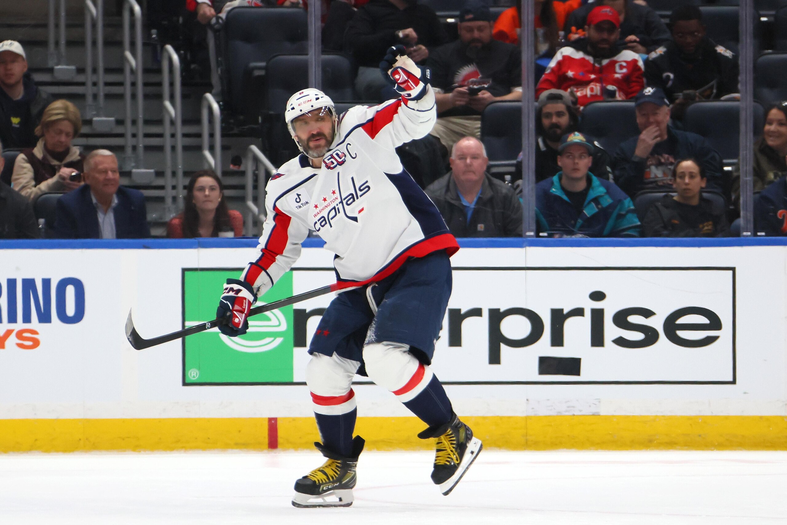 Washington Capitals v New York Islanders