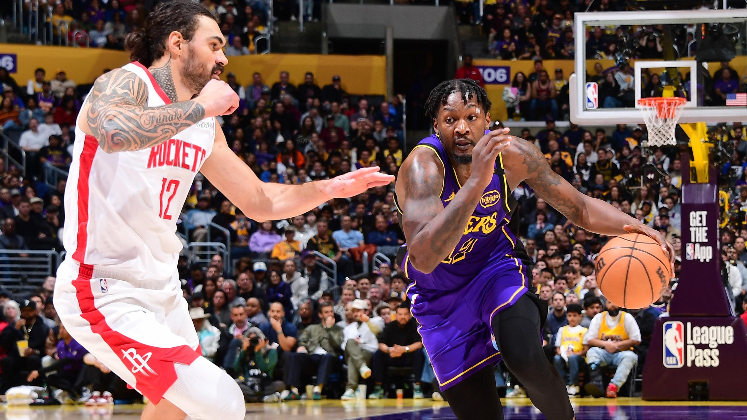 Houston Rockets v Los Angeles Lakers