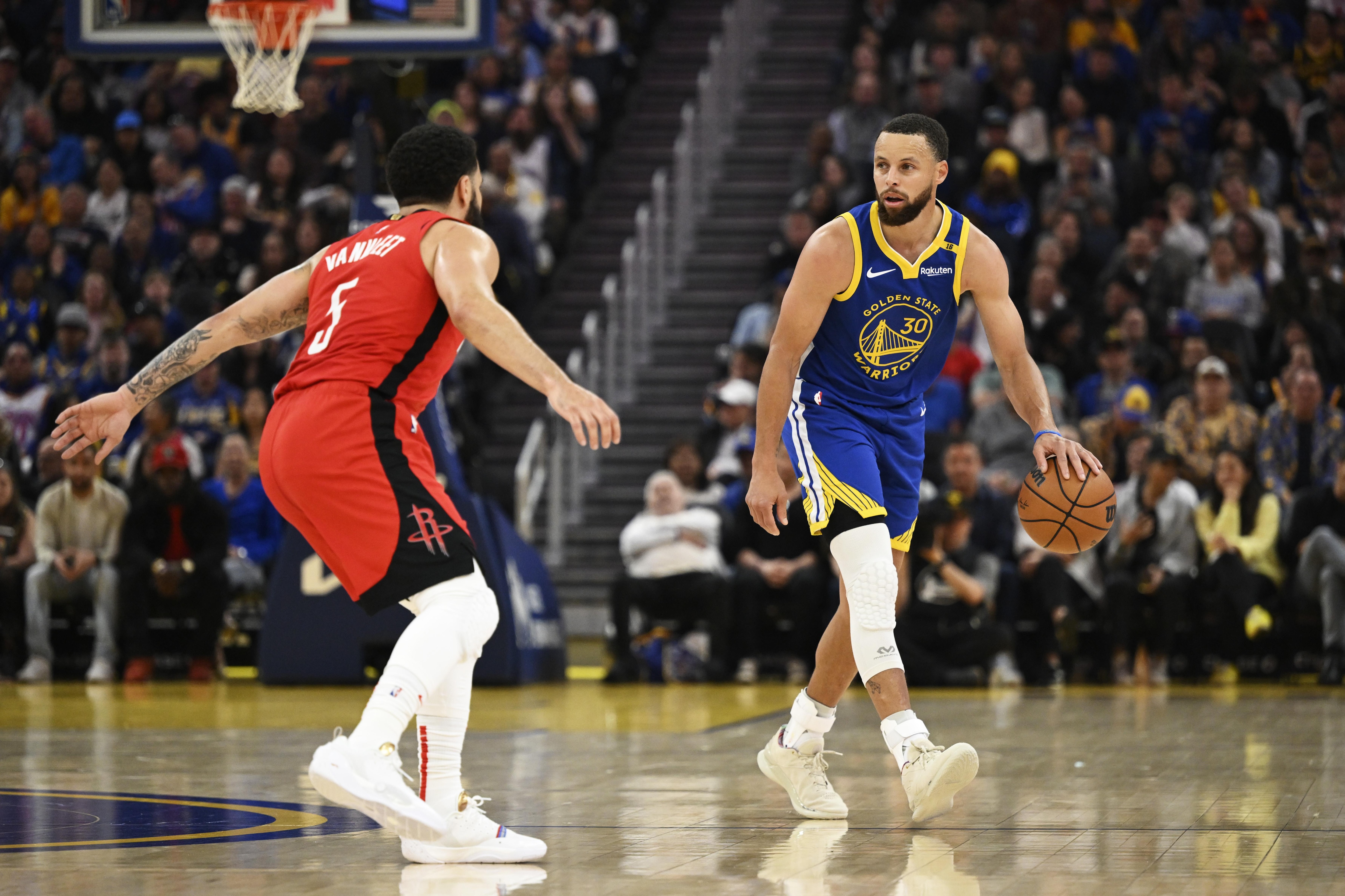Houston Rockets v Golden State Warriors