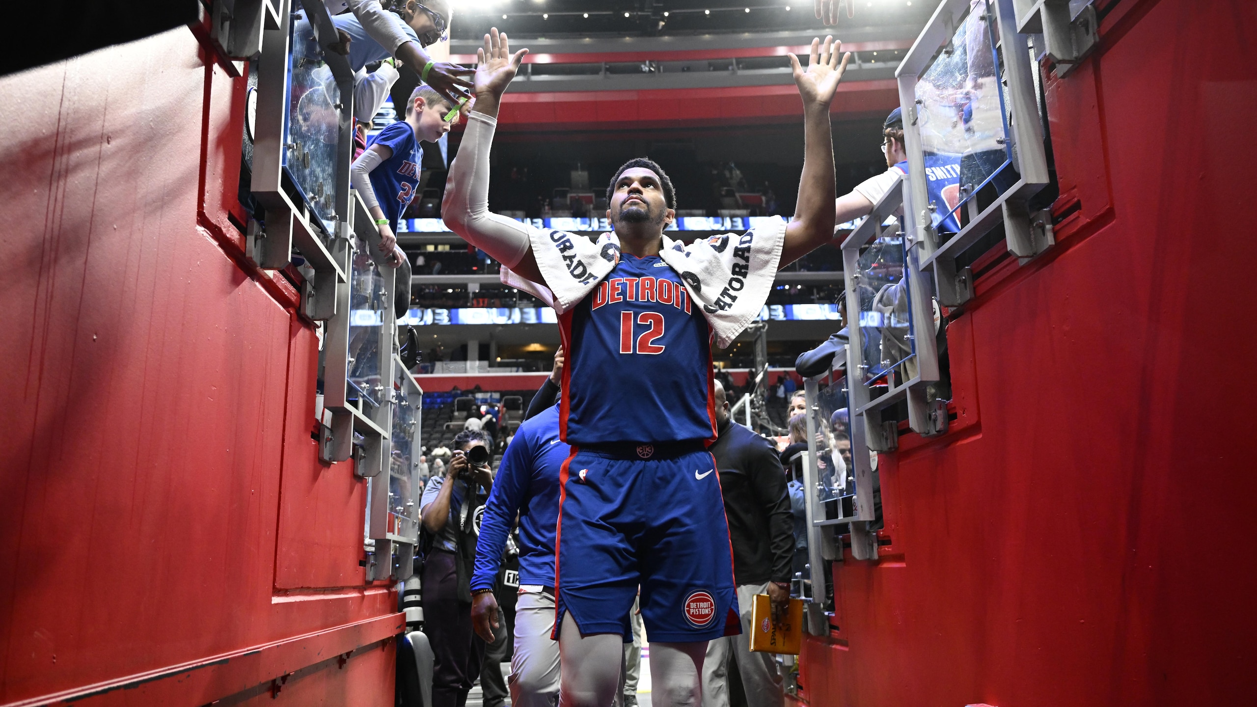 New York Knicks v Detroit Pistons