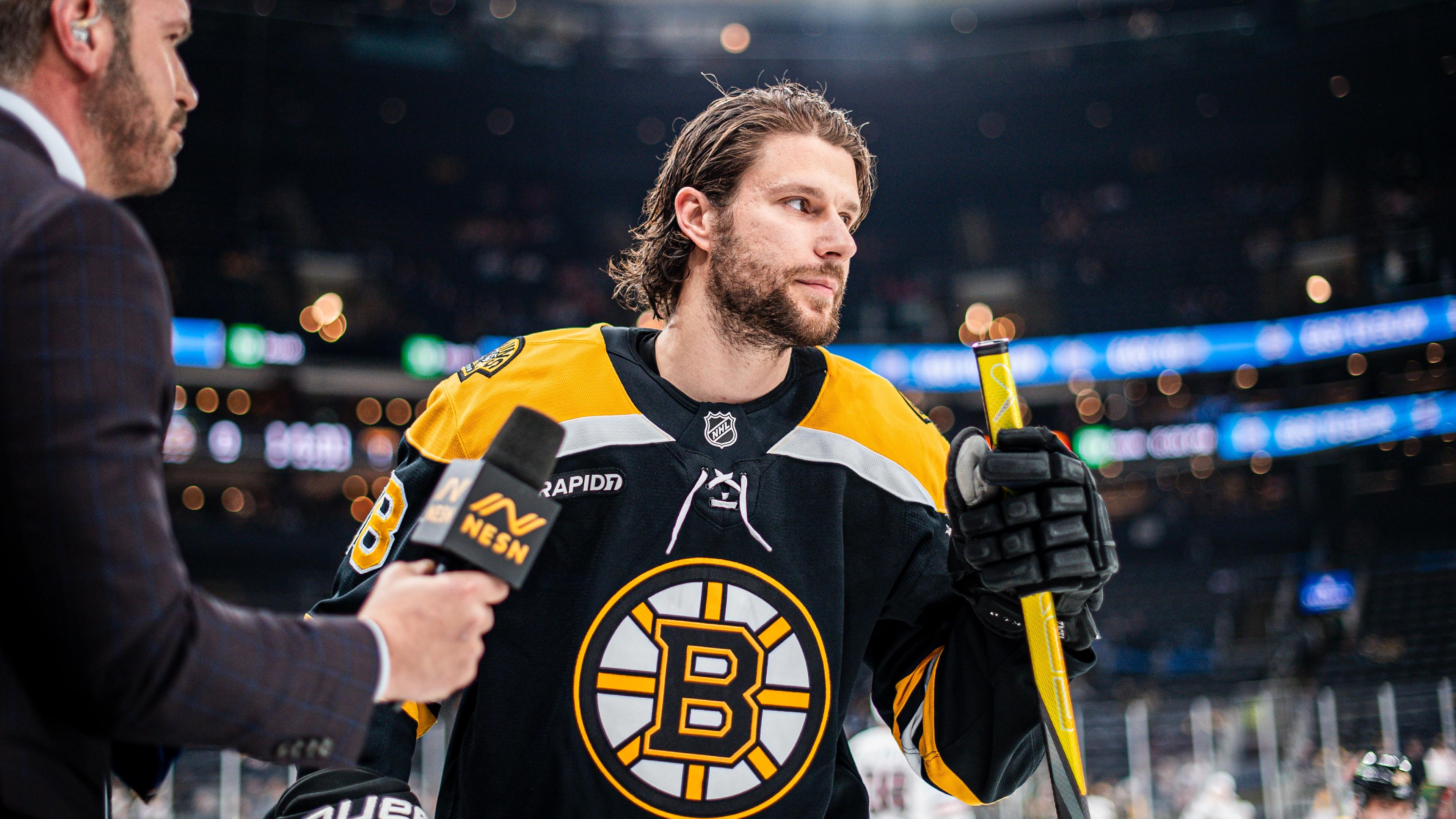 Chicago Blackhawks v Boston Bruins