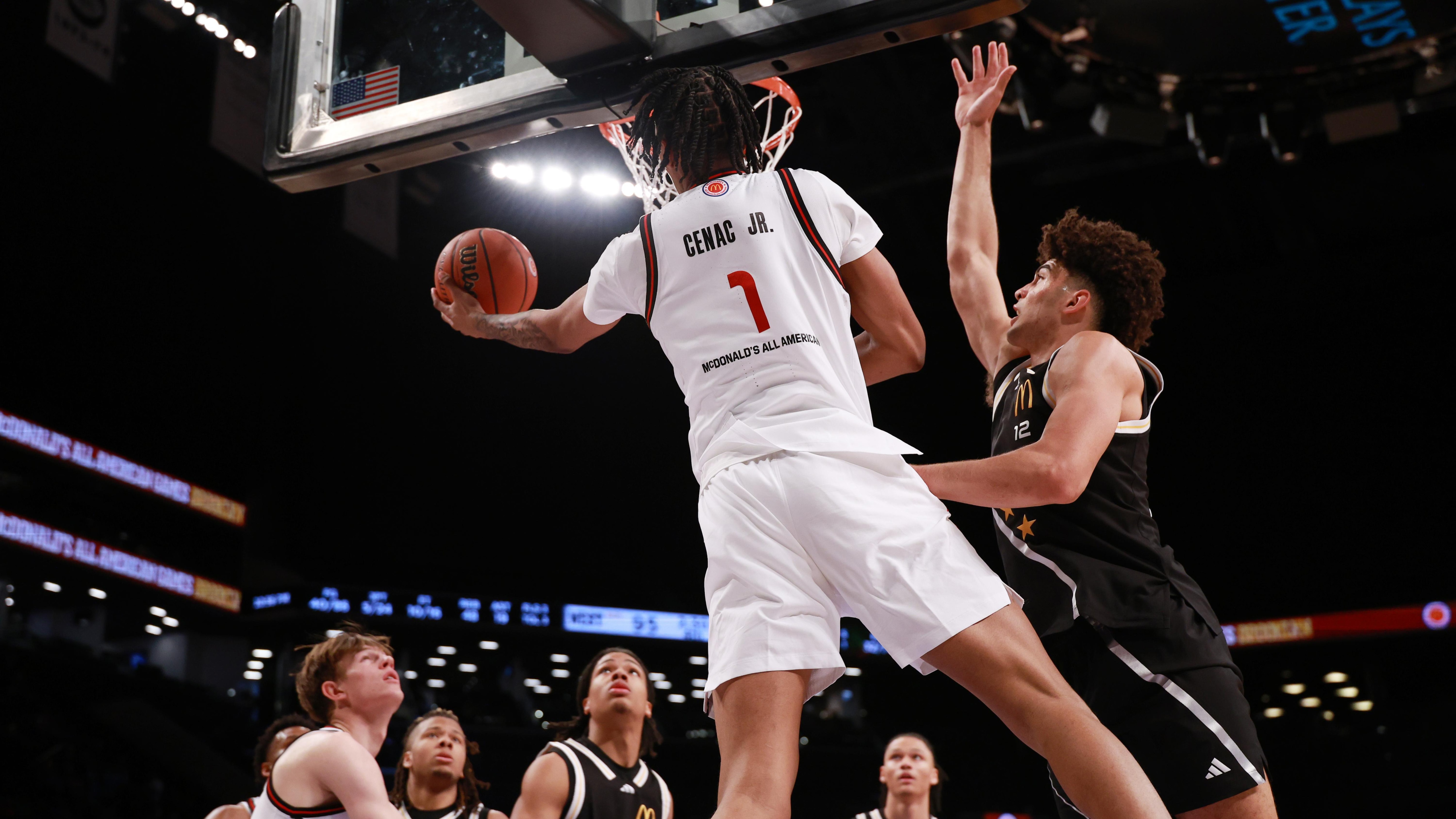 HIGH SCHOOL BASKETBALL: APR 01 McDonald's All American Boys Game