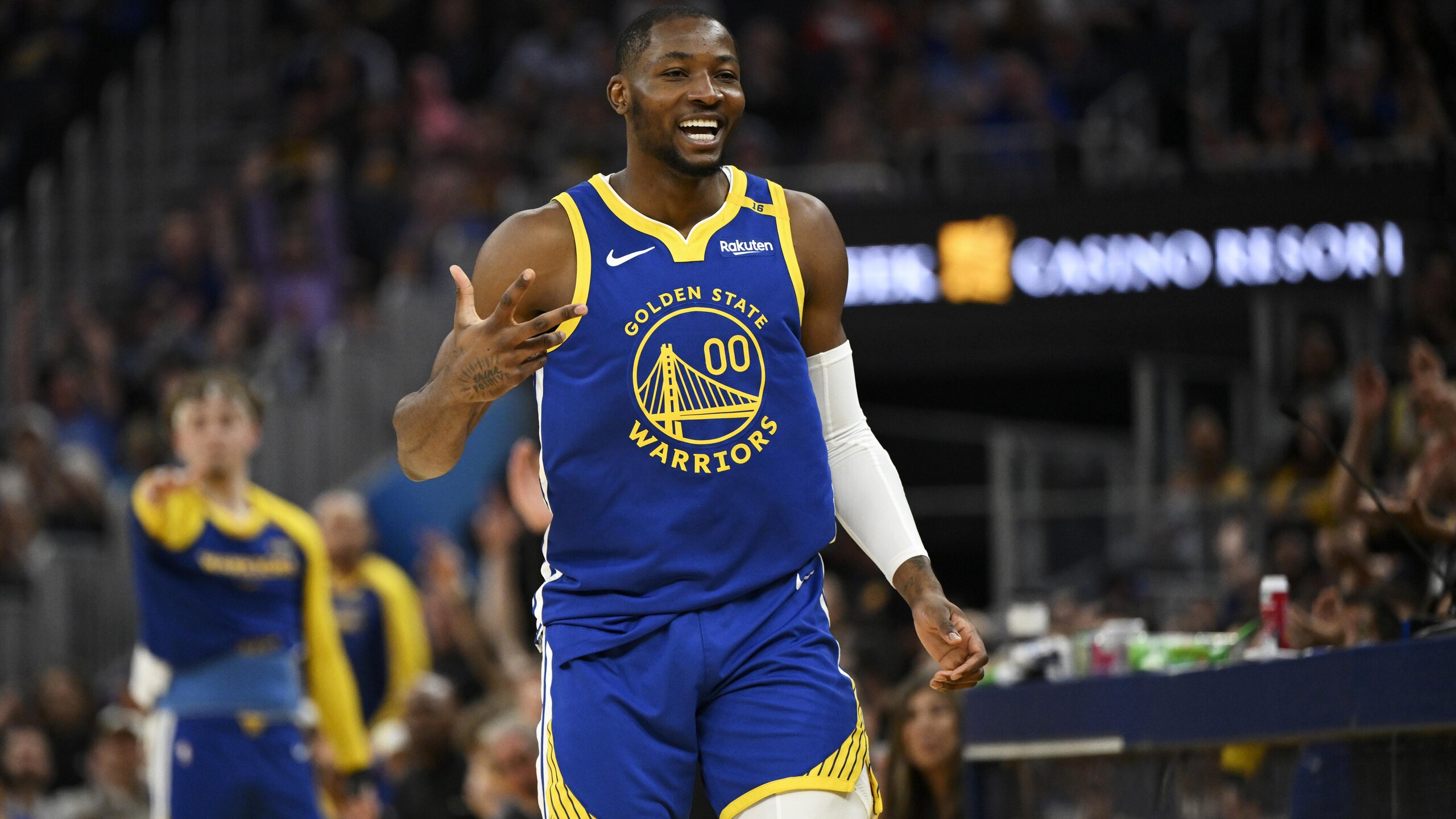 Houston Rockets v Golden State Warriors