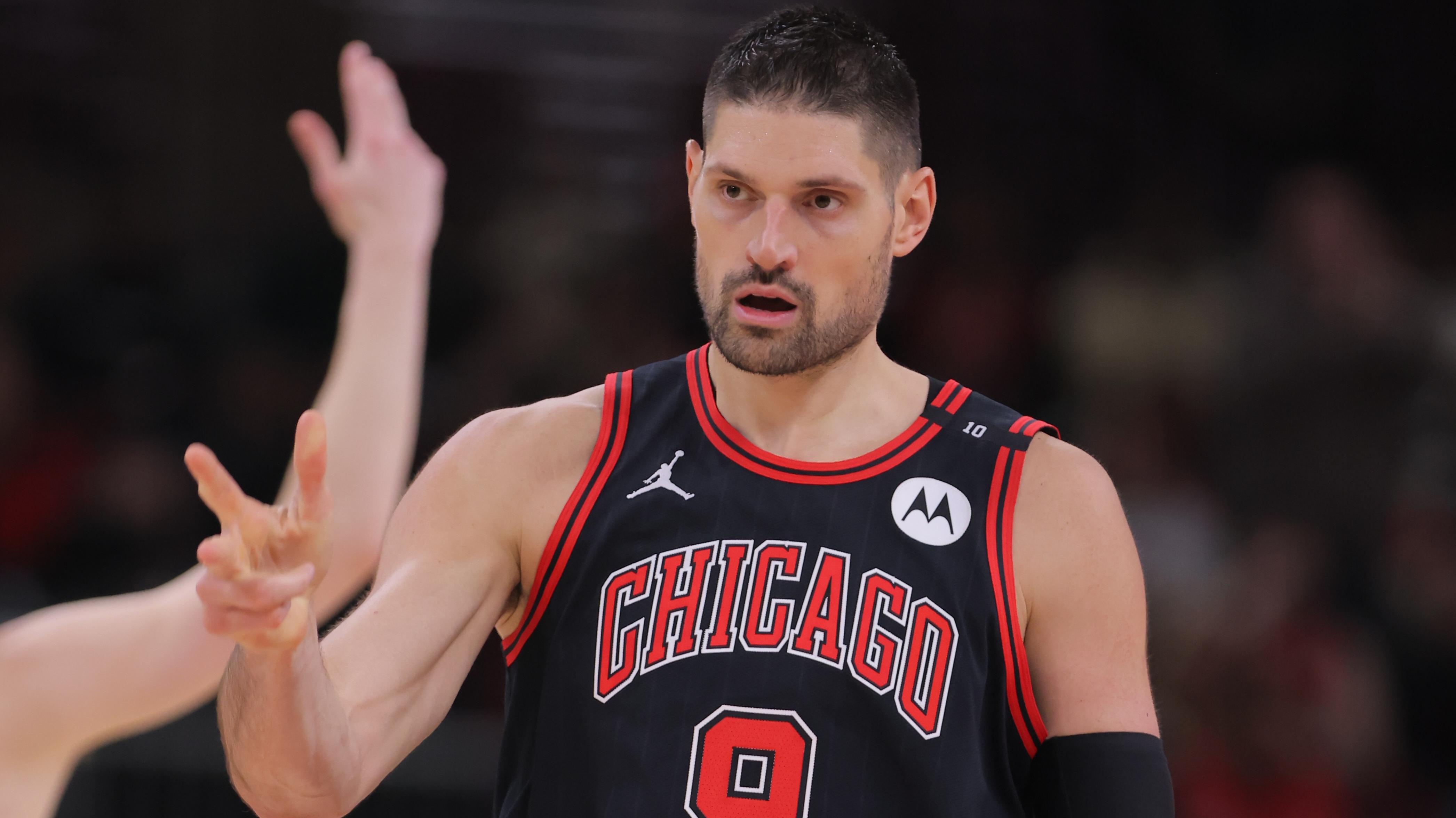 3-team Trade to Start Dallas Mavericks' Rebuild, Send Anthony Davis to Chicago  Bulls