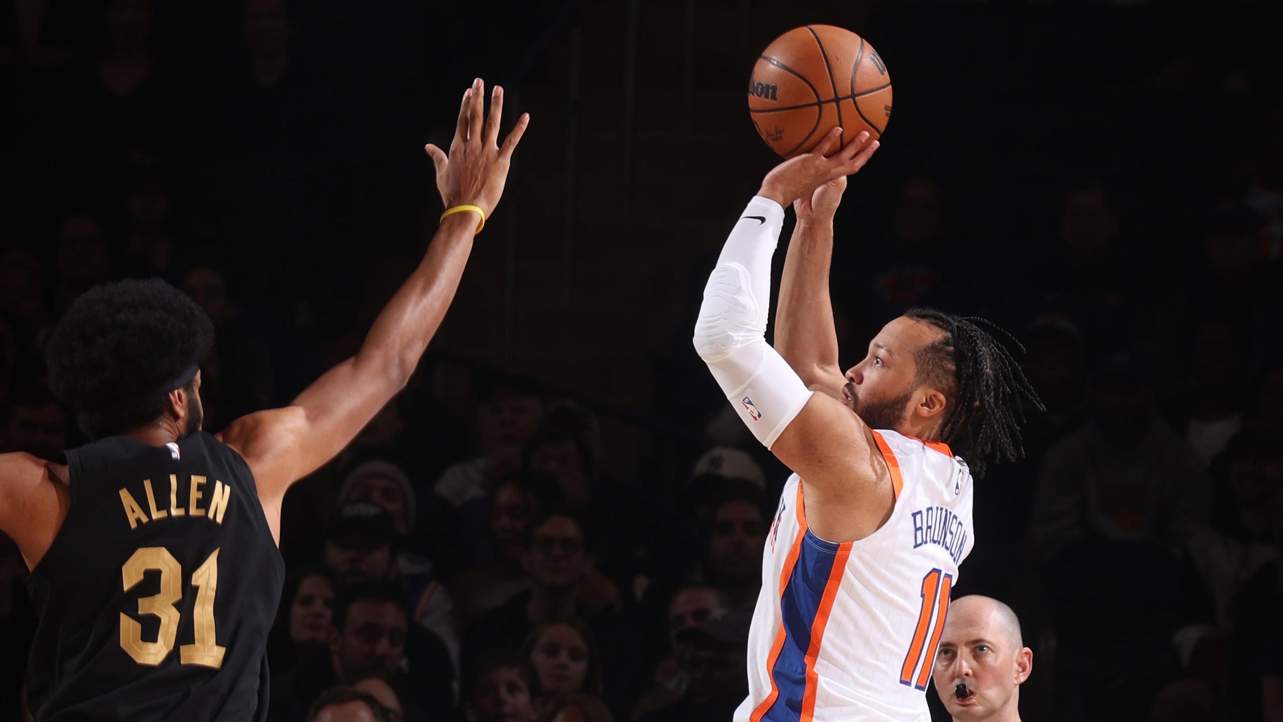 Cleveland Cavaliers v New York Knicks