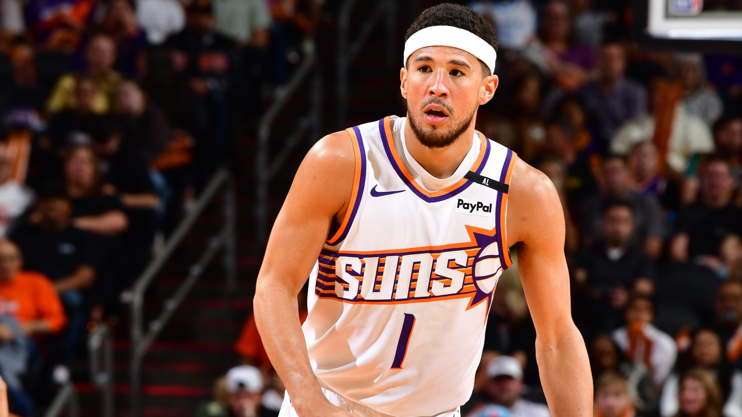 San Antonio Spurs v Phoenix Suns