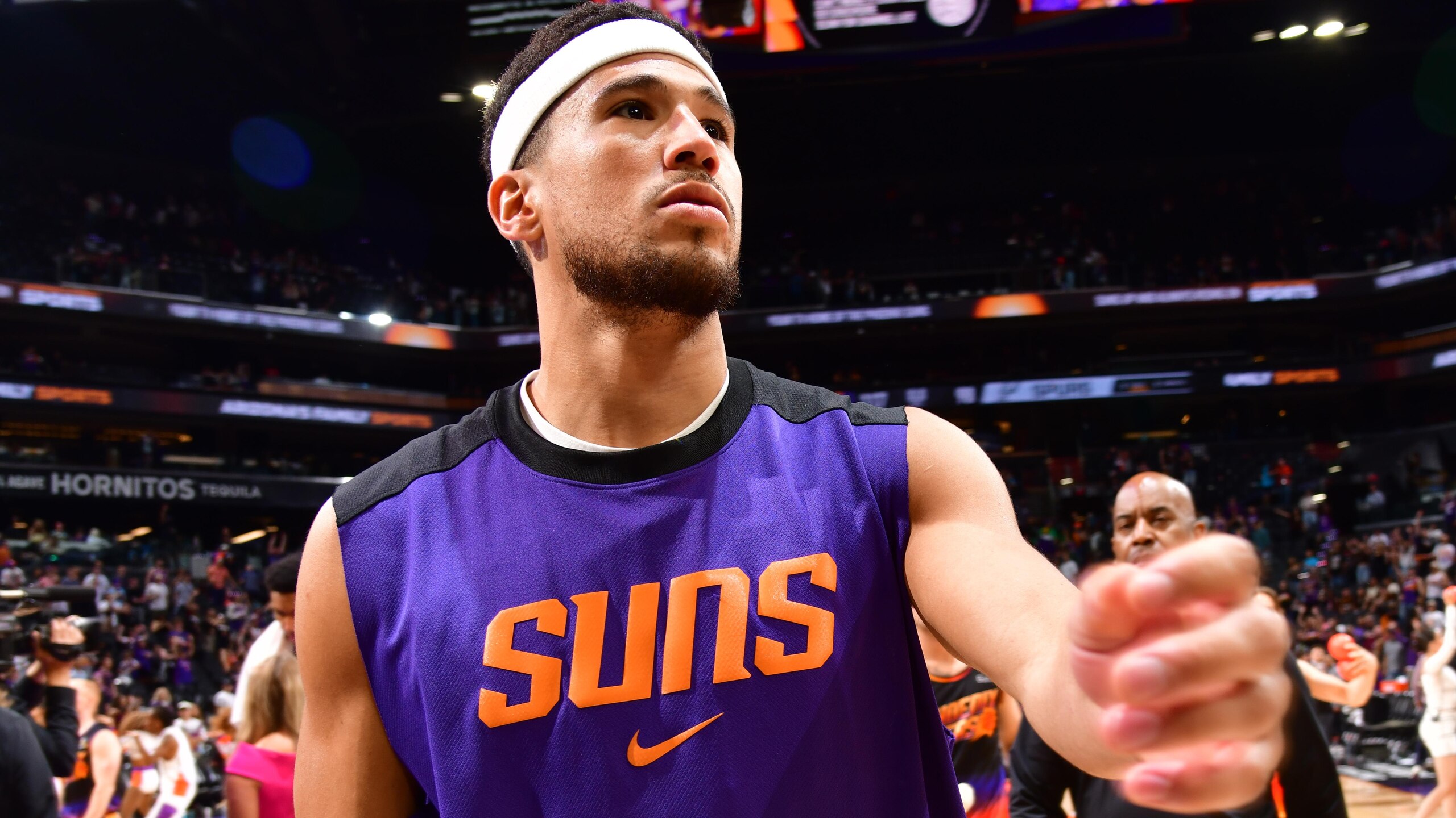San Antonio Spurs v Phoenix Suns