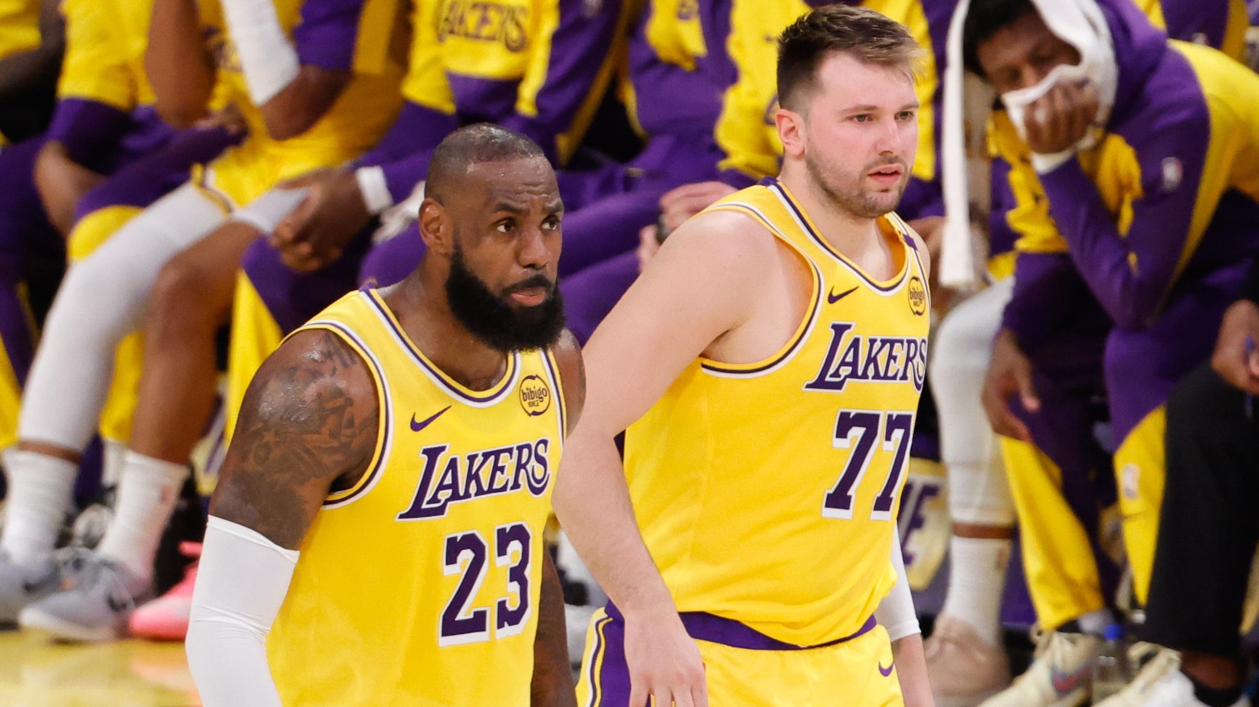 NBA: APR 11 Rockets at Lakers NBA: APR 11 Rockets at Lakers