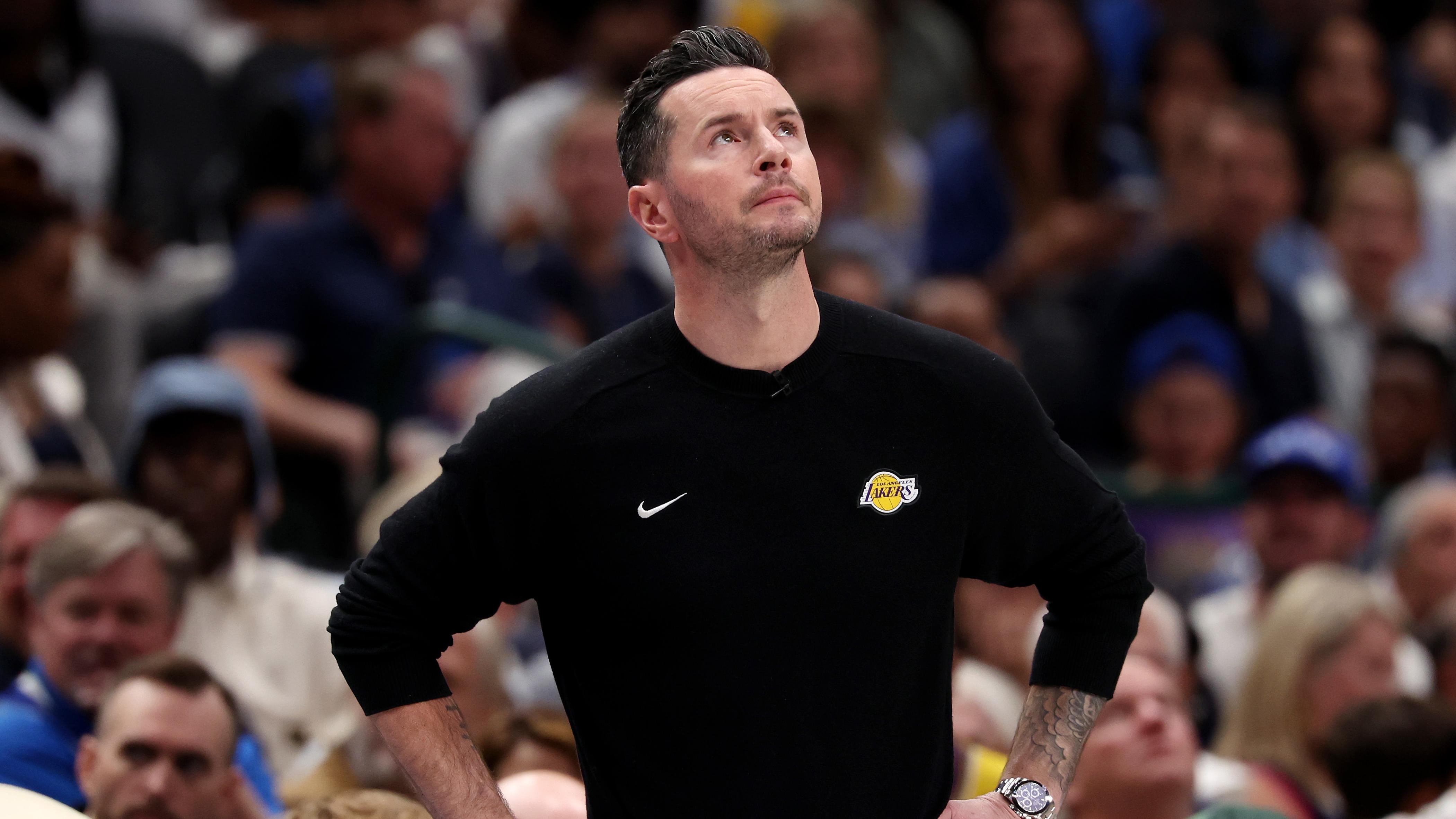 Los Angeles Lakers v Dallas Mavericks