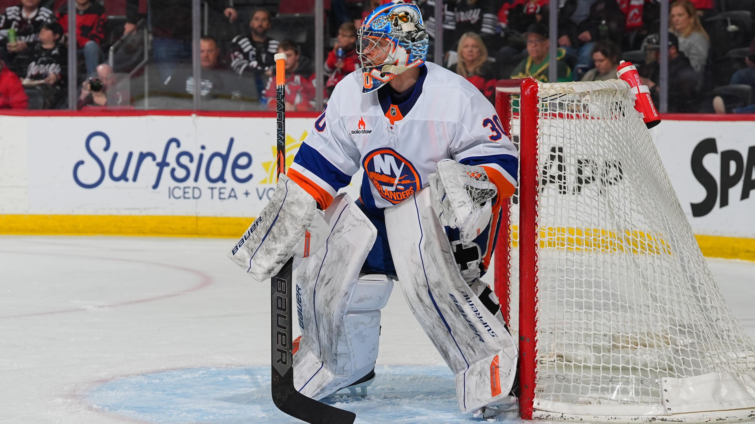 New York Islanders v New Jersey Devils