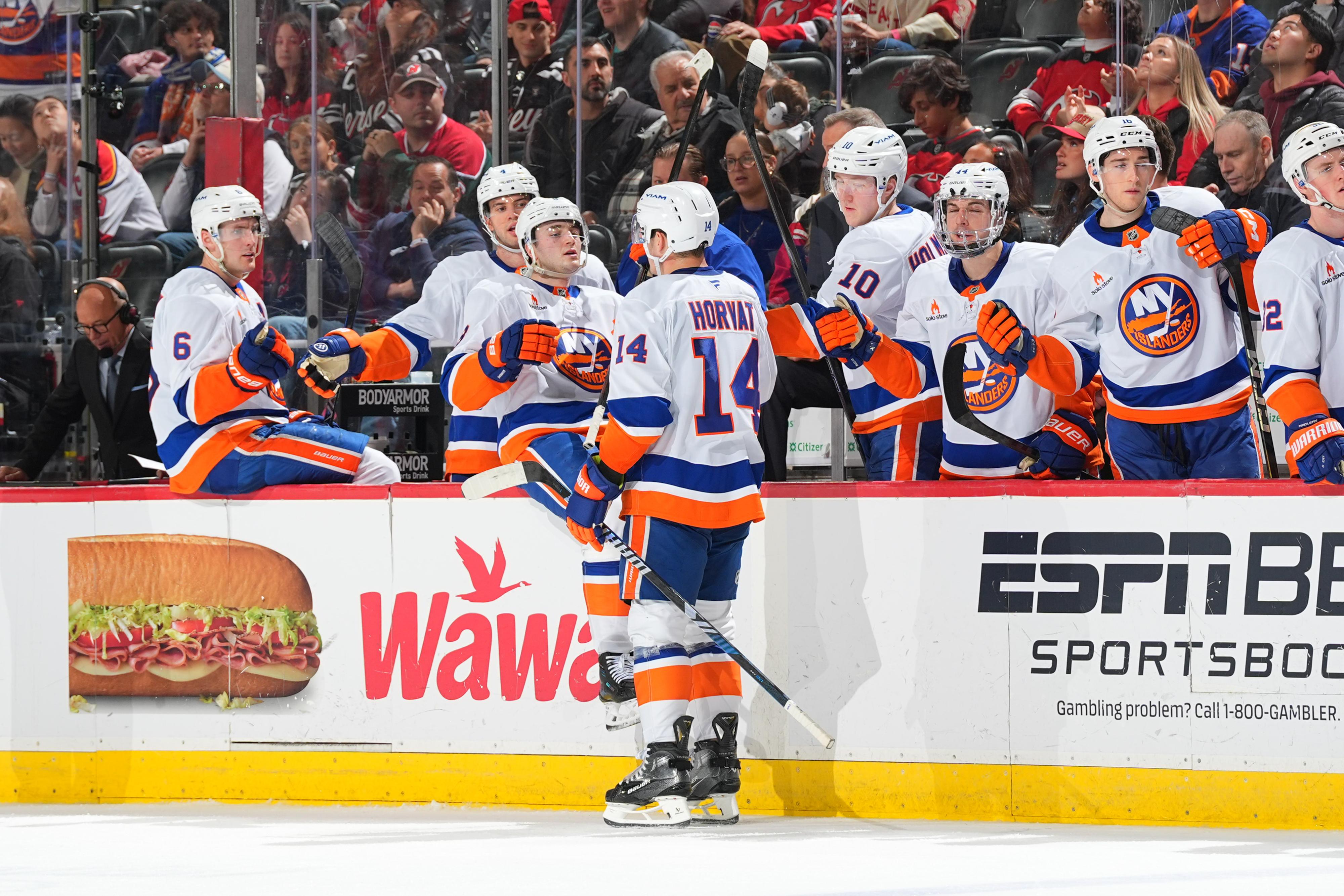 New York Islanders v New Jersey Devils