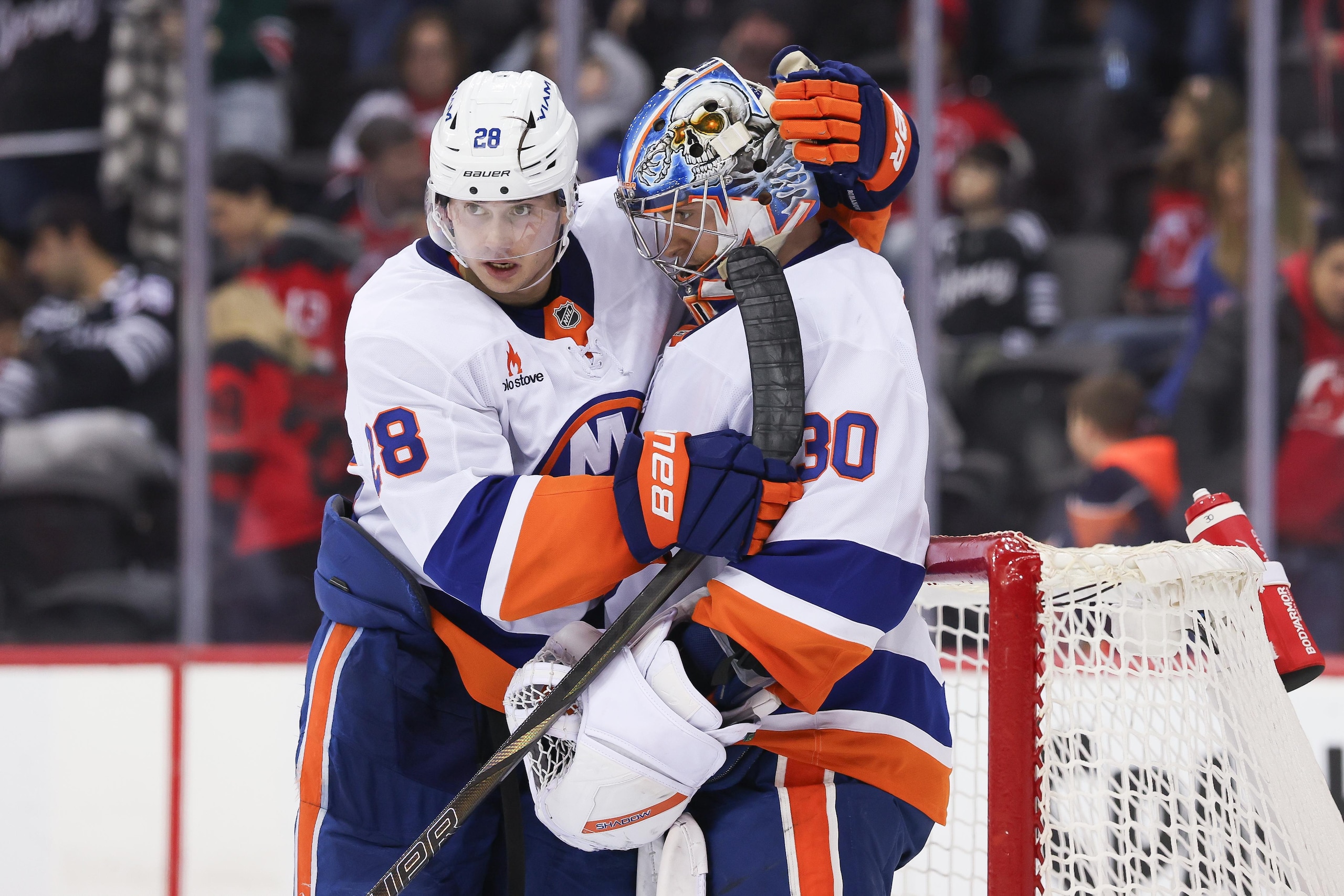 NHL: APR 13 Islanders at Devils