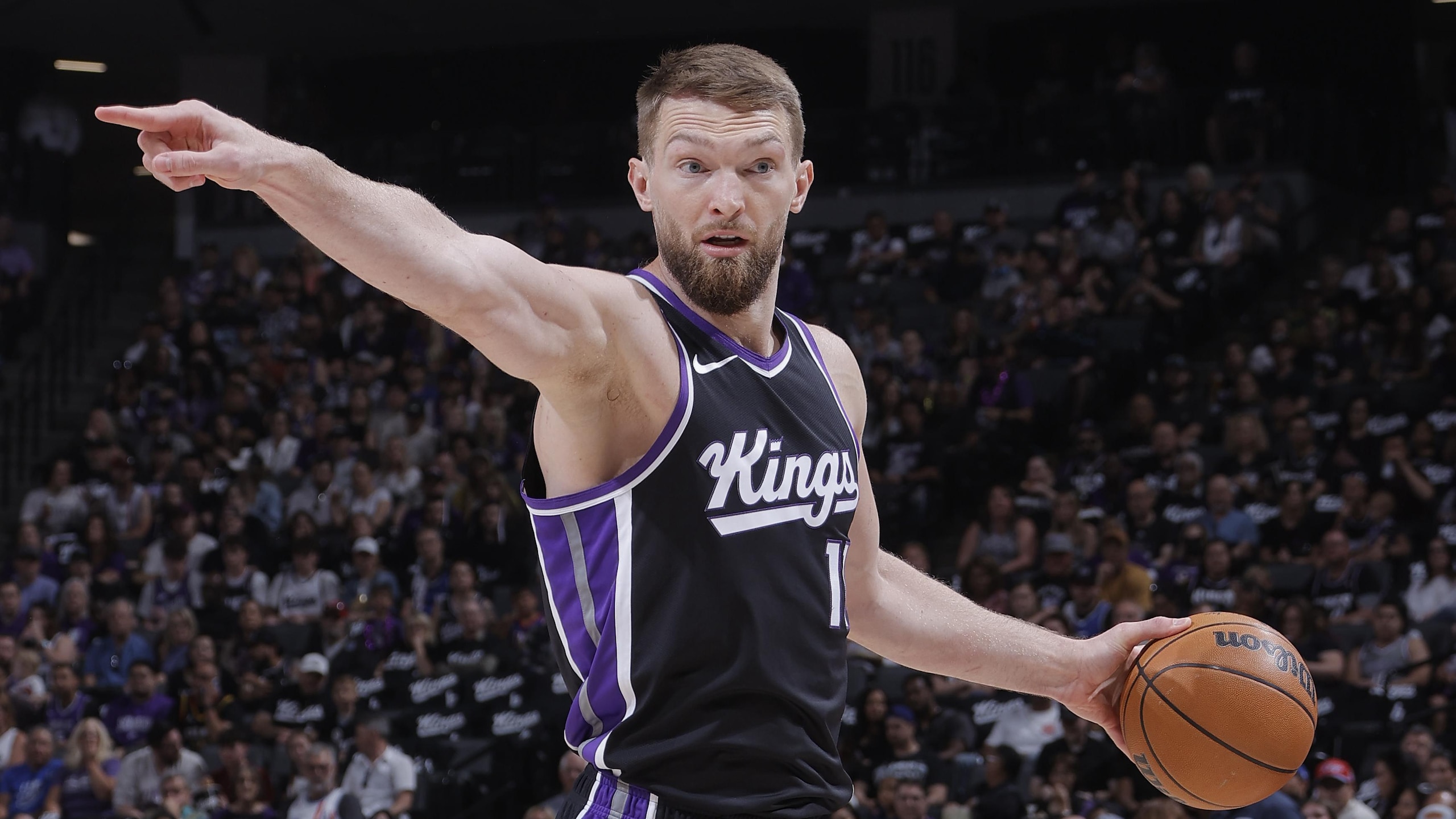 Phoenix Suns v Sacramento Kings Phoenix Suns v Sacramento Kings