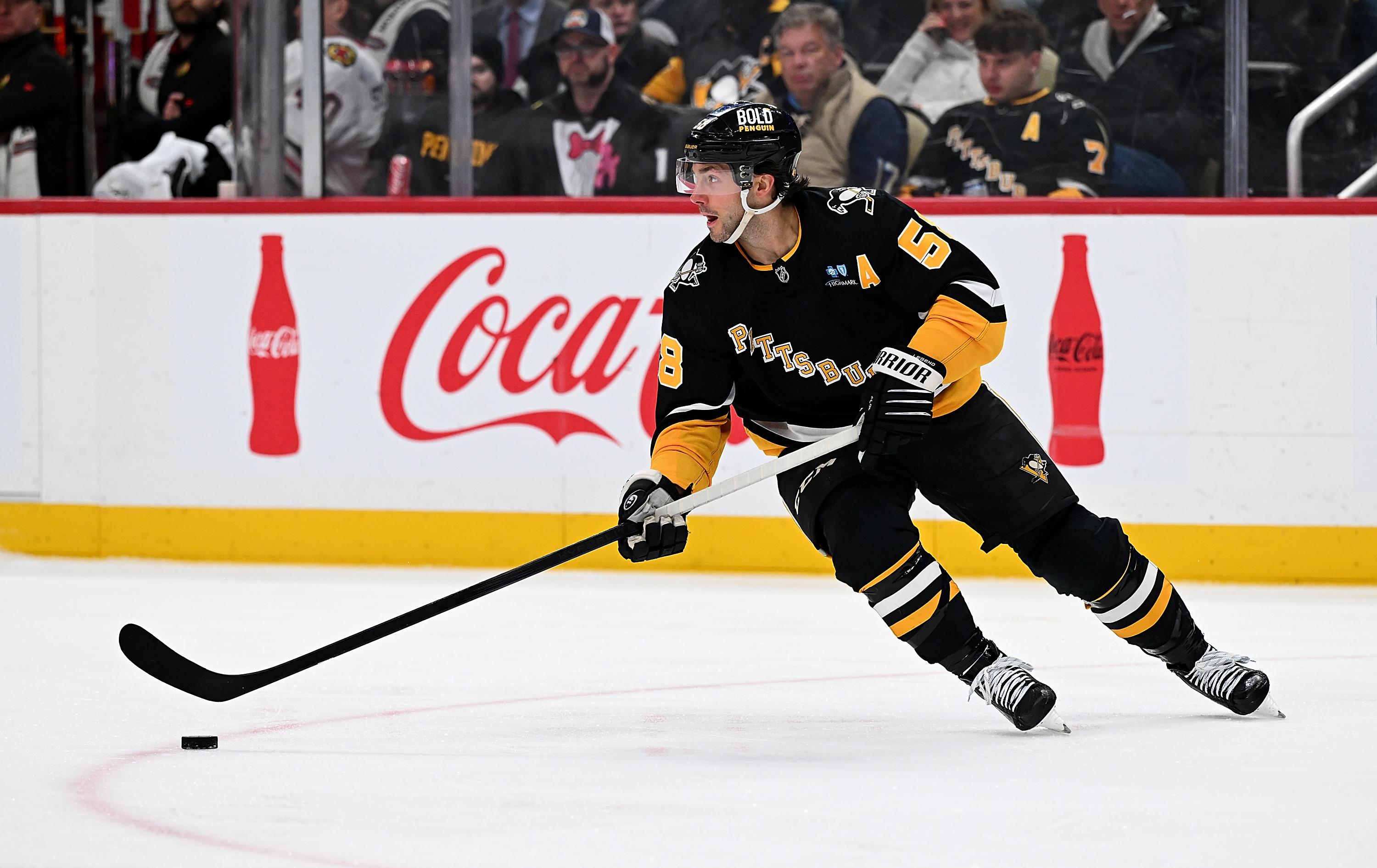 Chicago Blackhawks v Pittsburgh Penguins