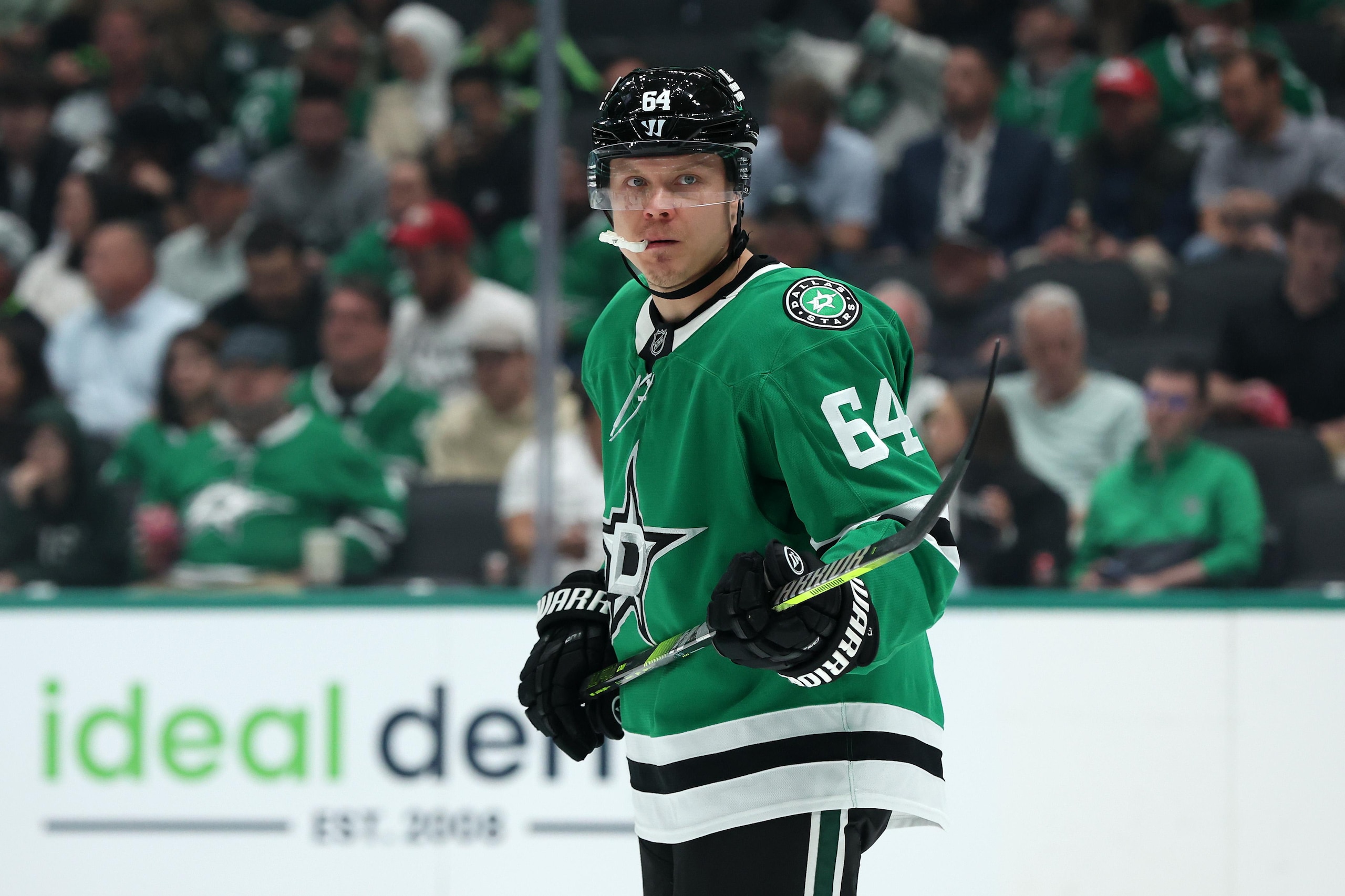 Winnipeg Jets v Dallas Stars Winnipeg Jets v Dallas Stars