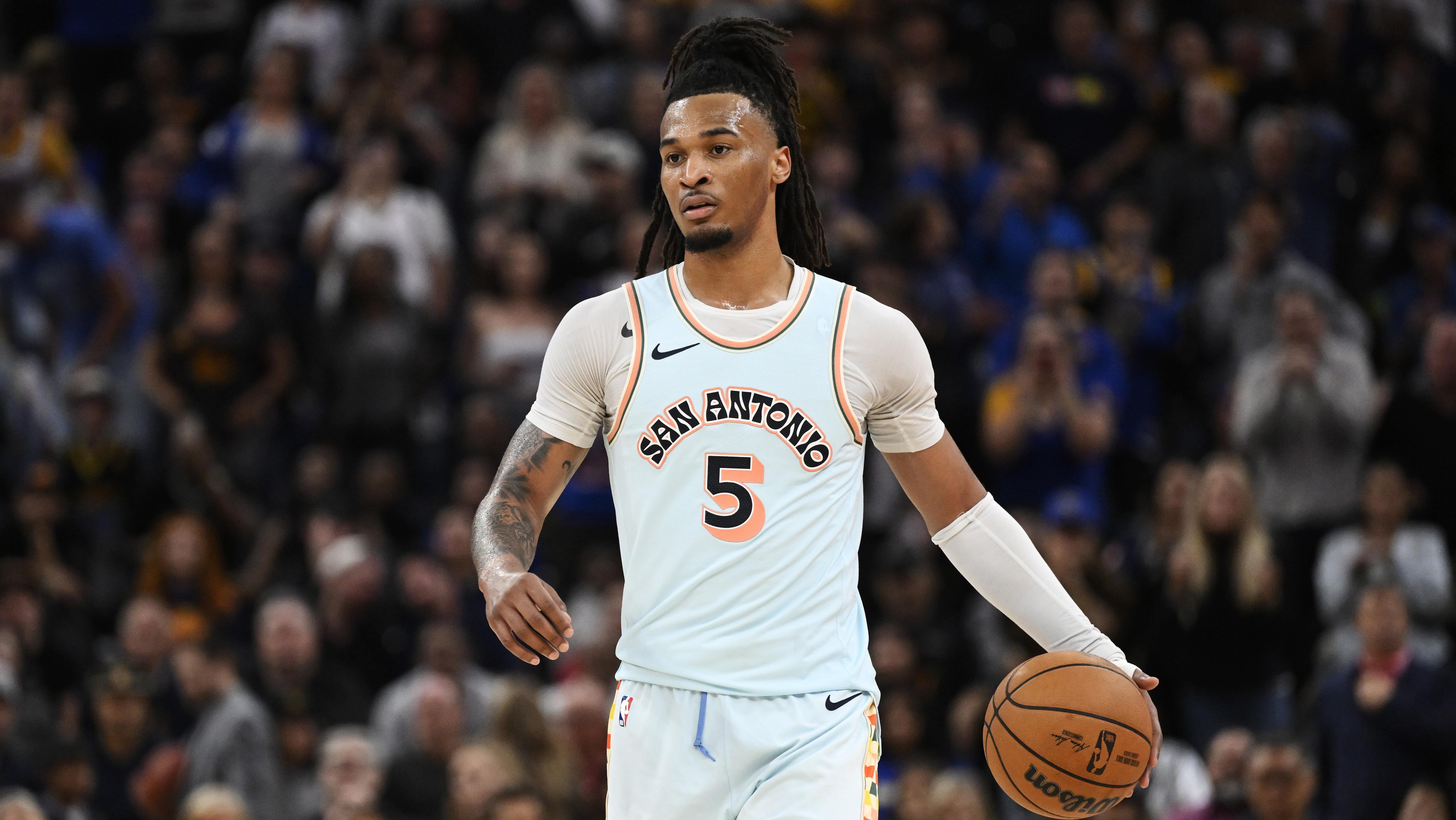 San Antonio Spurs v Golden State Warriors San Antonio Spurs v Golden State Warriors