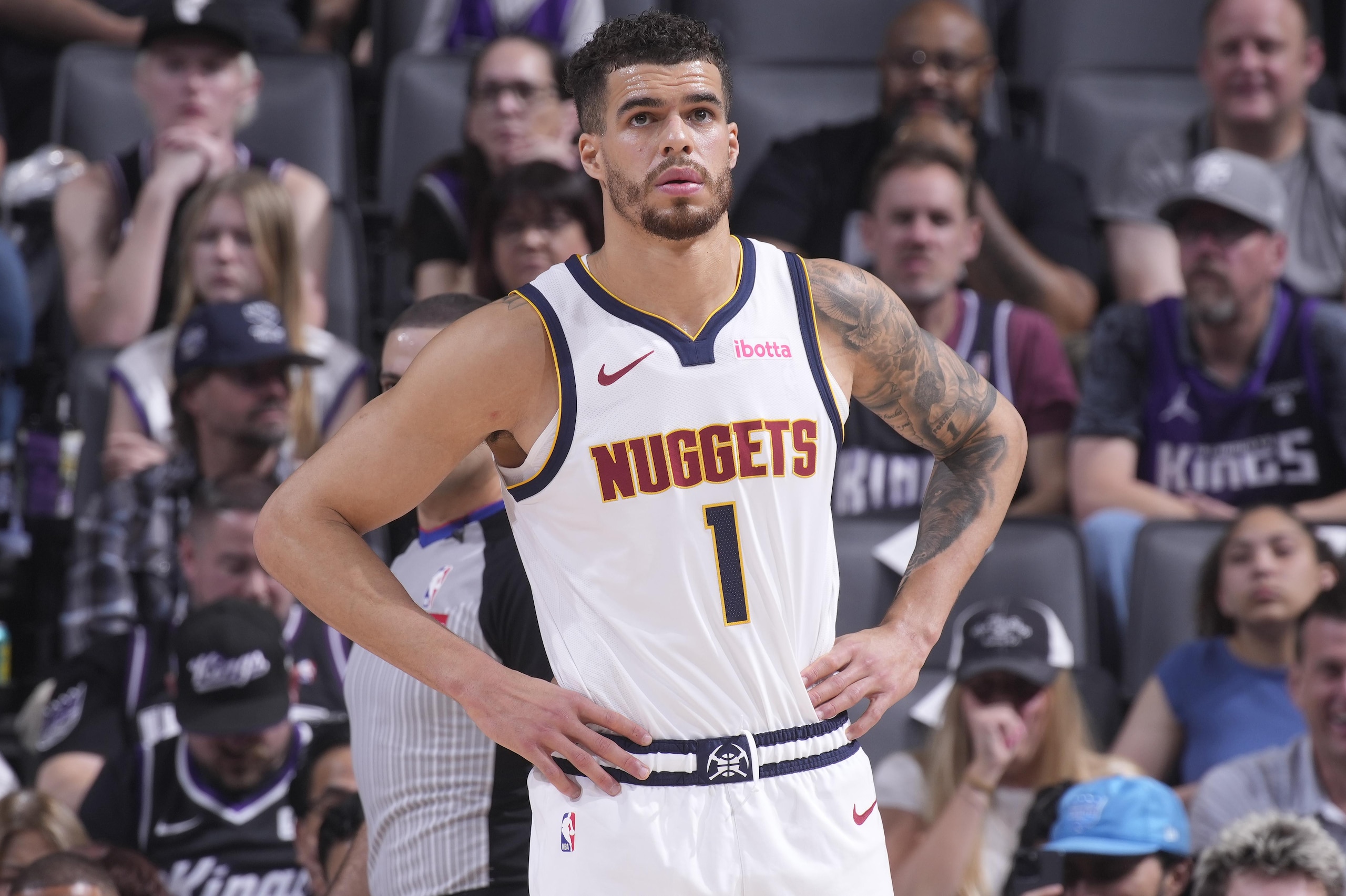 Denver Nuggets v Sacramento Kings