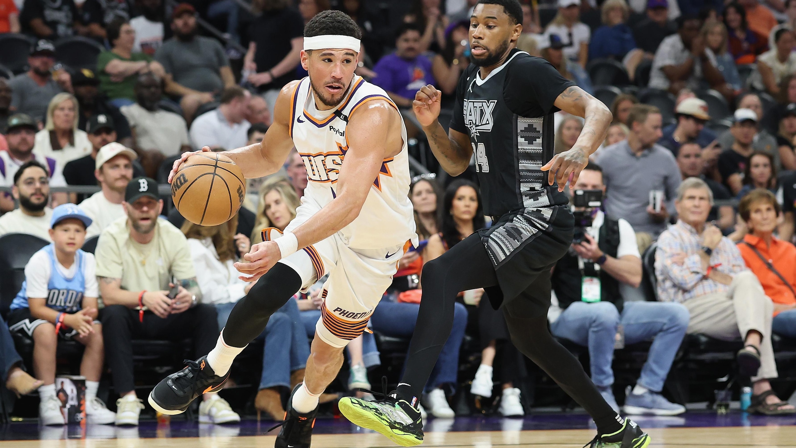 San Antonio Spurs v Phoenix Suns San Antonio Spurs v Phoenix Suns