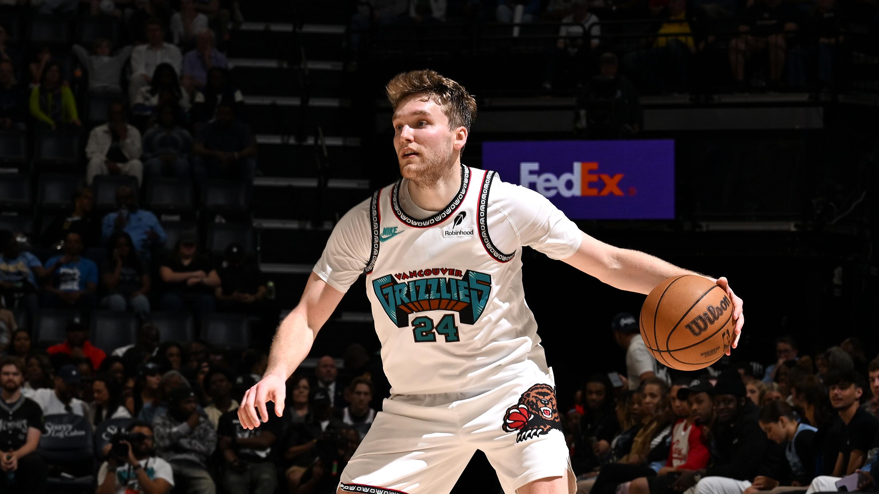 Dallas Mavericks v Memphis Grizzlies