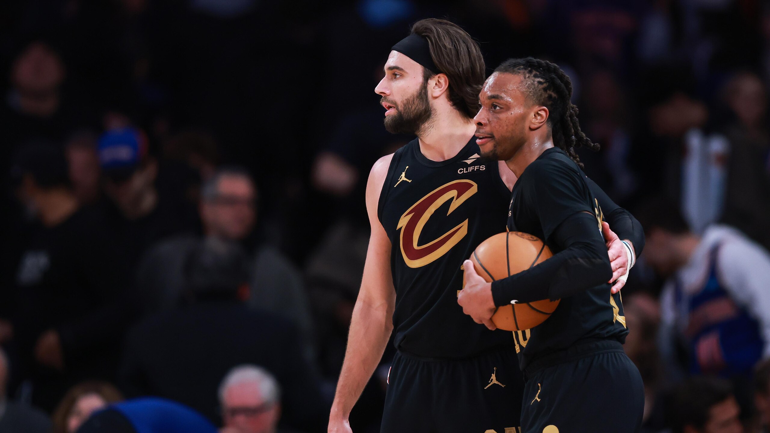 Cleveland Cavaliers v New York Knicks