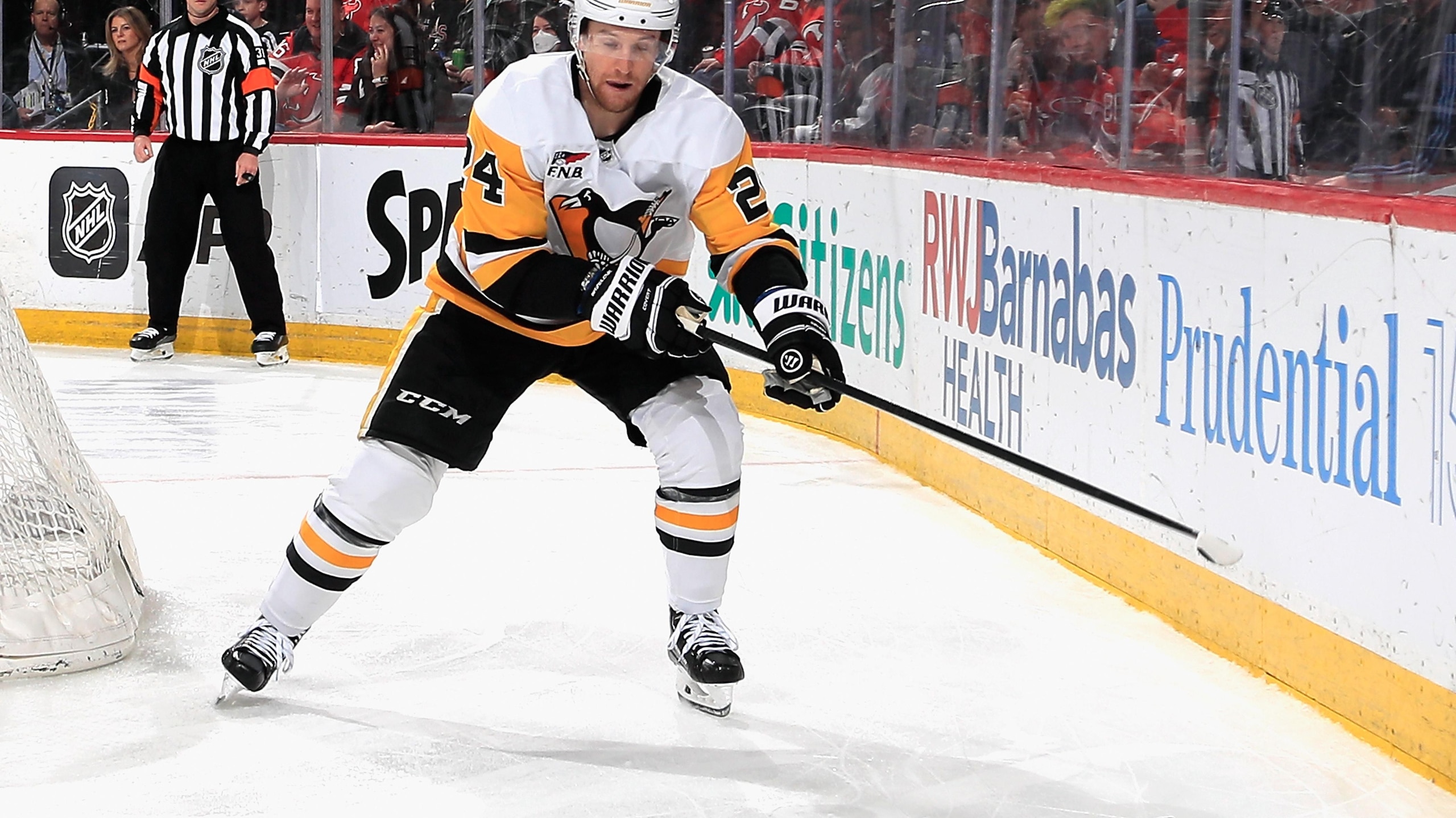 Pittsburgh Penguins v New Jersey Devils