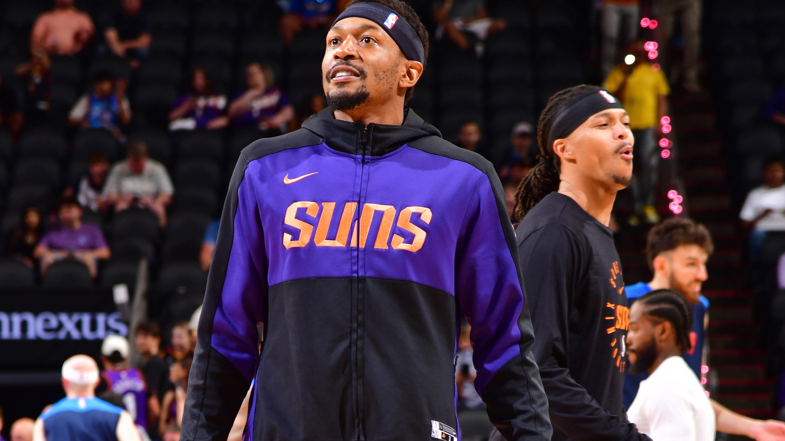 Oklahoma City Thunder v Phoenix Suns Oklahoma City Thunder v Phoenix Suns