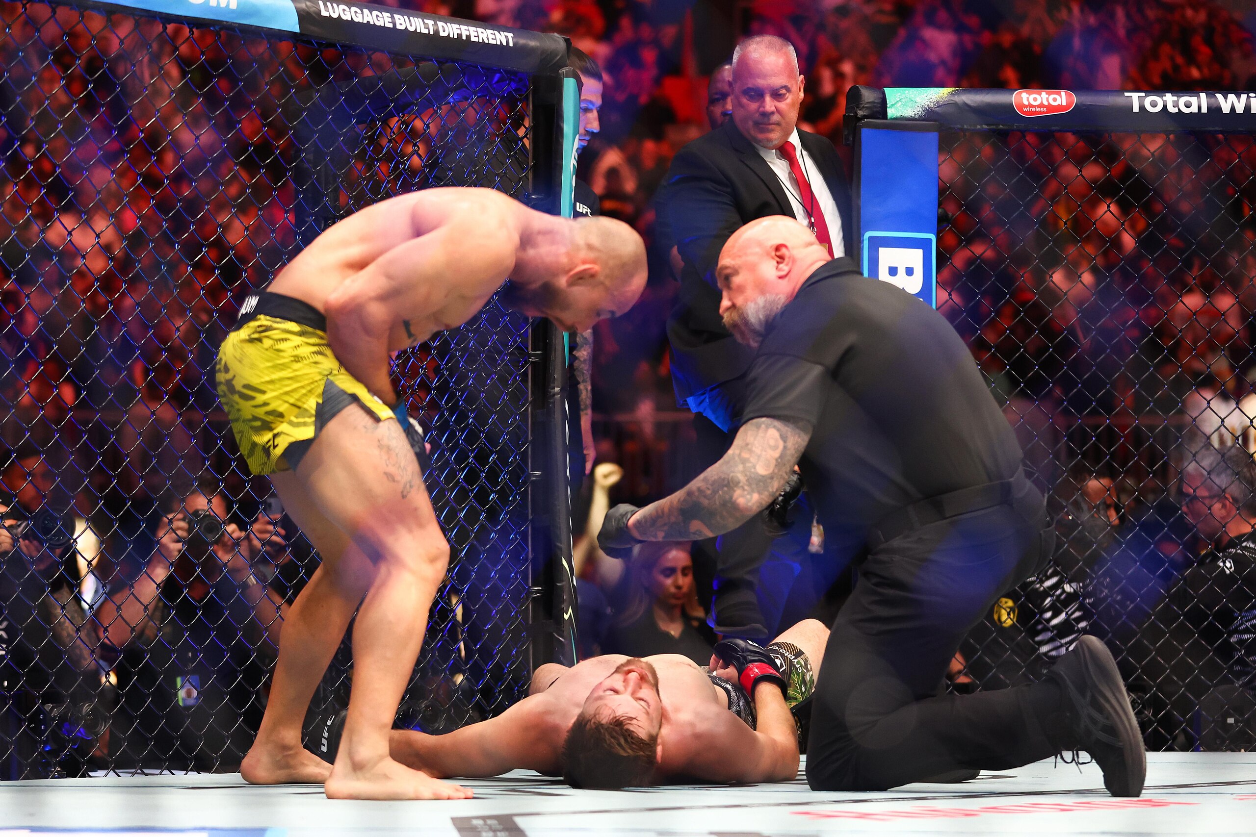 UFC 314: Volkanovski vs. Lopes UFC 314: Volkanovski vs. Lopes