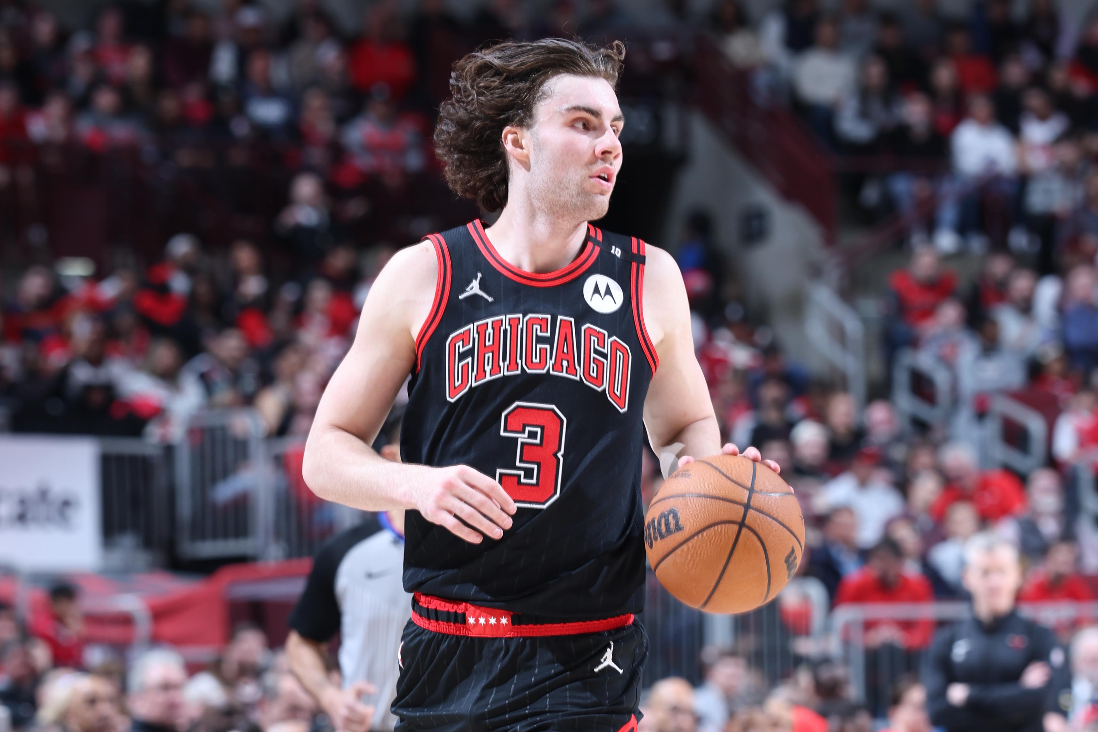 2025 SoFi Play-In Tournament - Miami Heat v Chicago Bulls