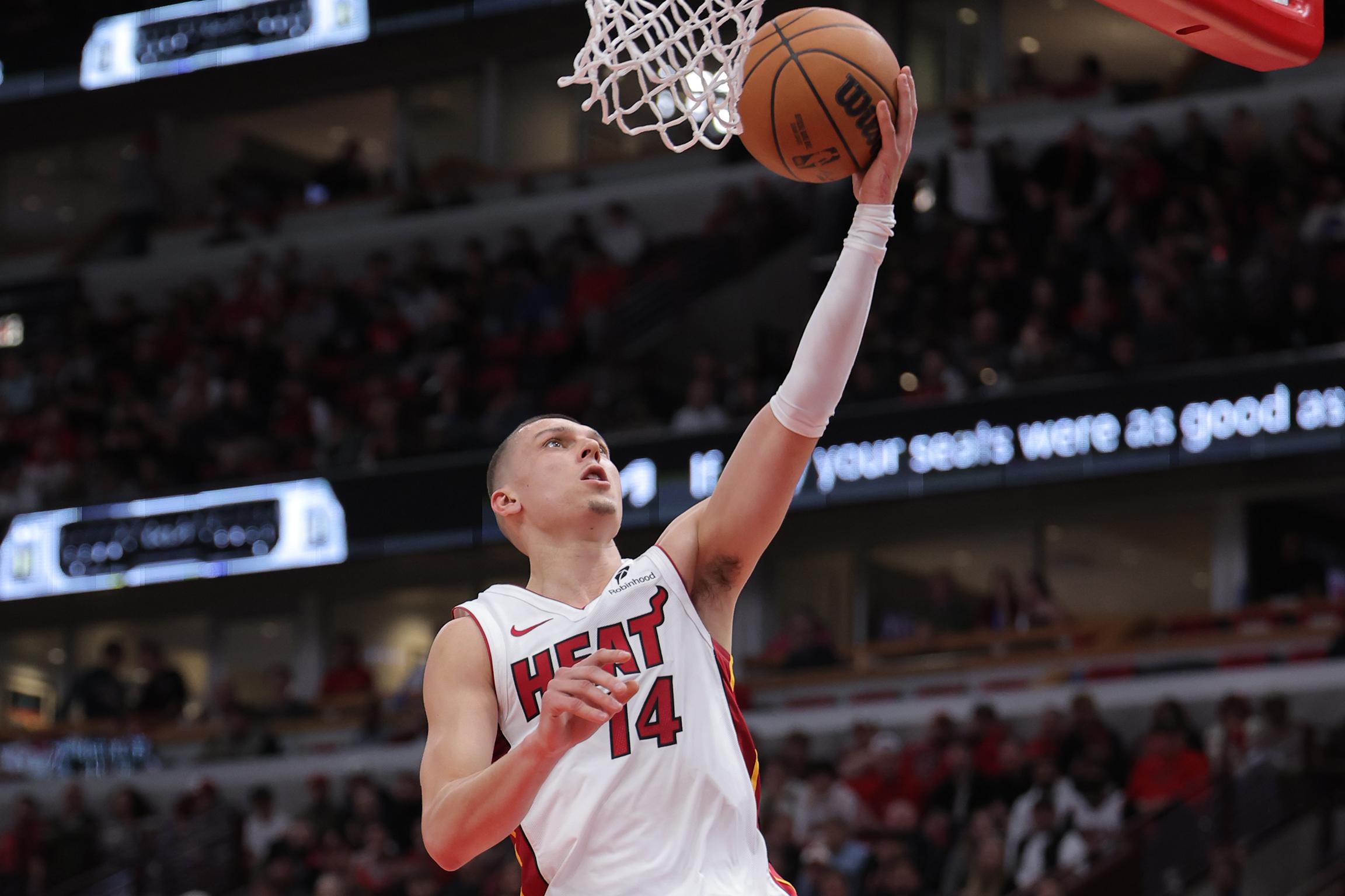 NBA: APR 16 SoFi Play-In Tournament - Heat at Bulls