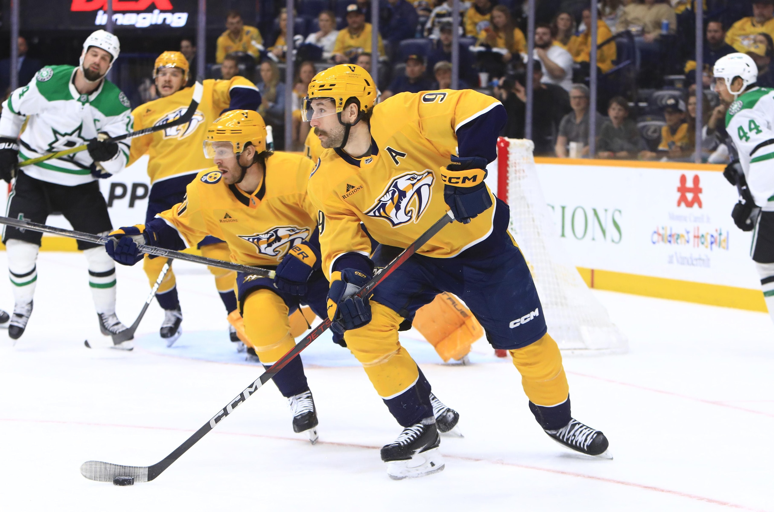 NHL: APR 16 Stars at Predators NHL: APR 16 Stars at Predators