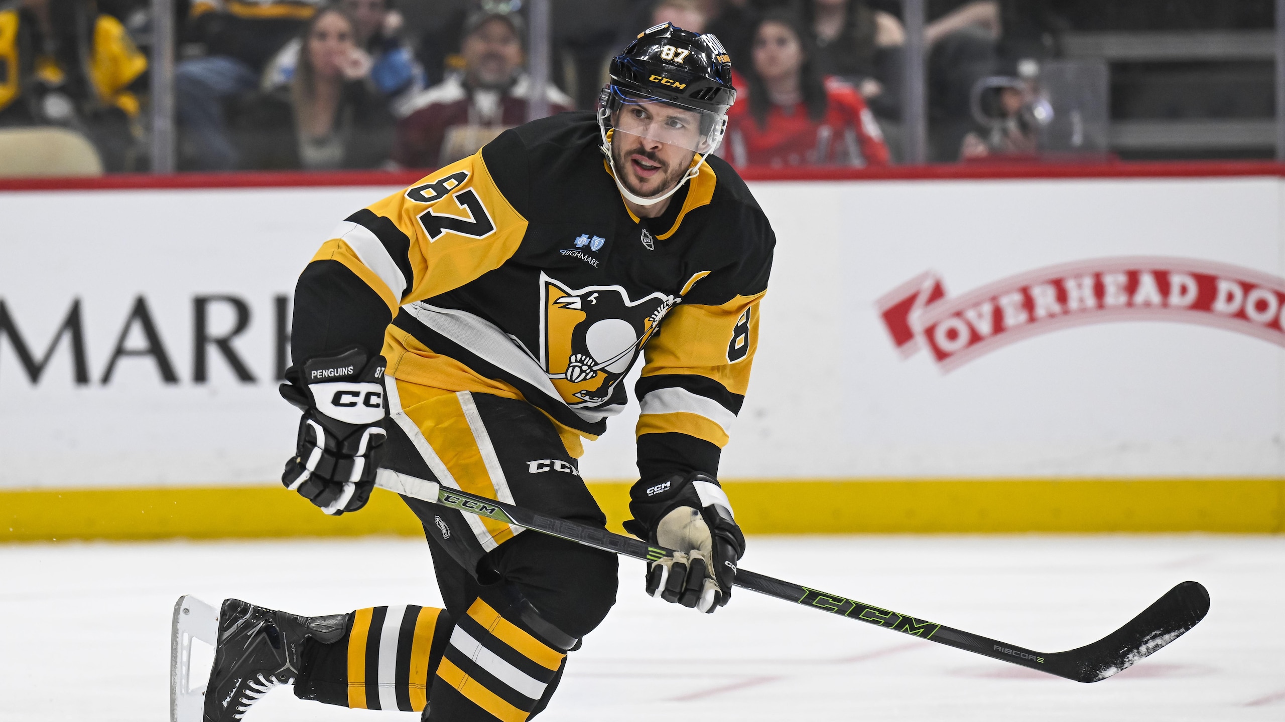 NHL: APR 17 Capitals at Penguins