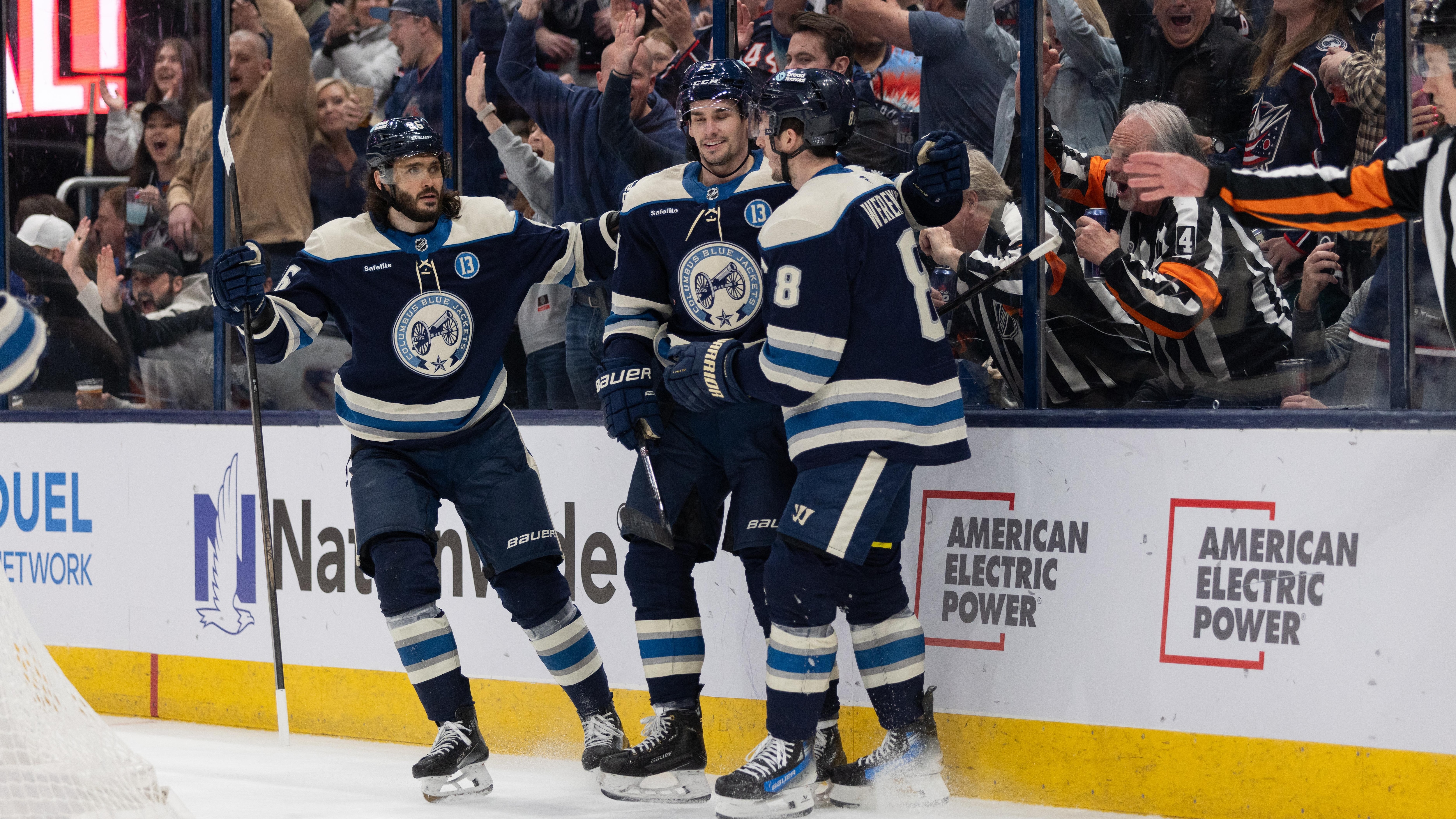 NHL: APR 17 Islanders at Blue Jackets