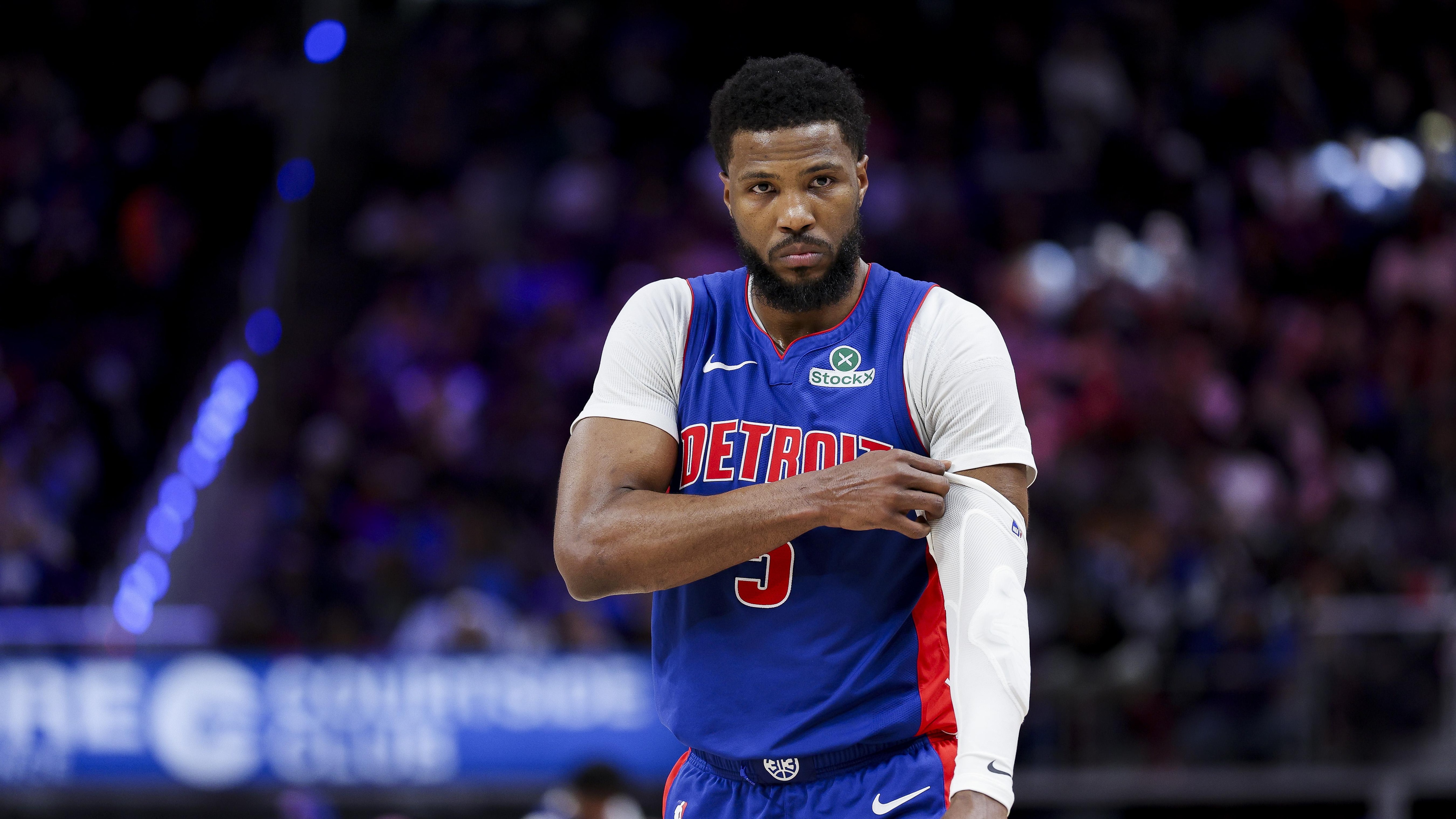 New York Knicks v Detroit Pistons