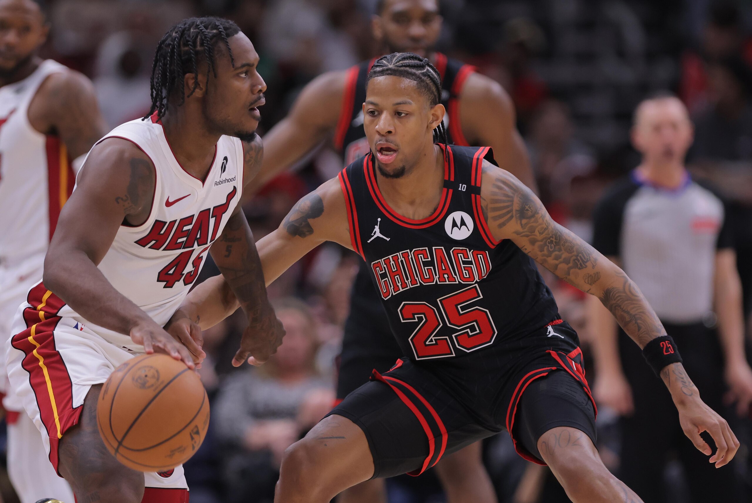 NBA: APR 16 SoFi Play-In Tournament - Heat at Bulls