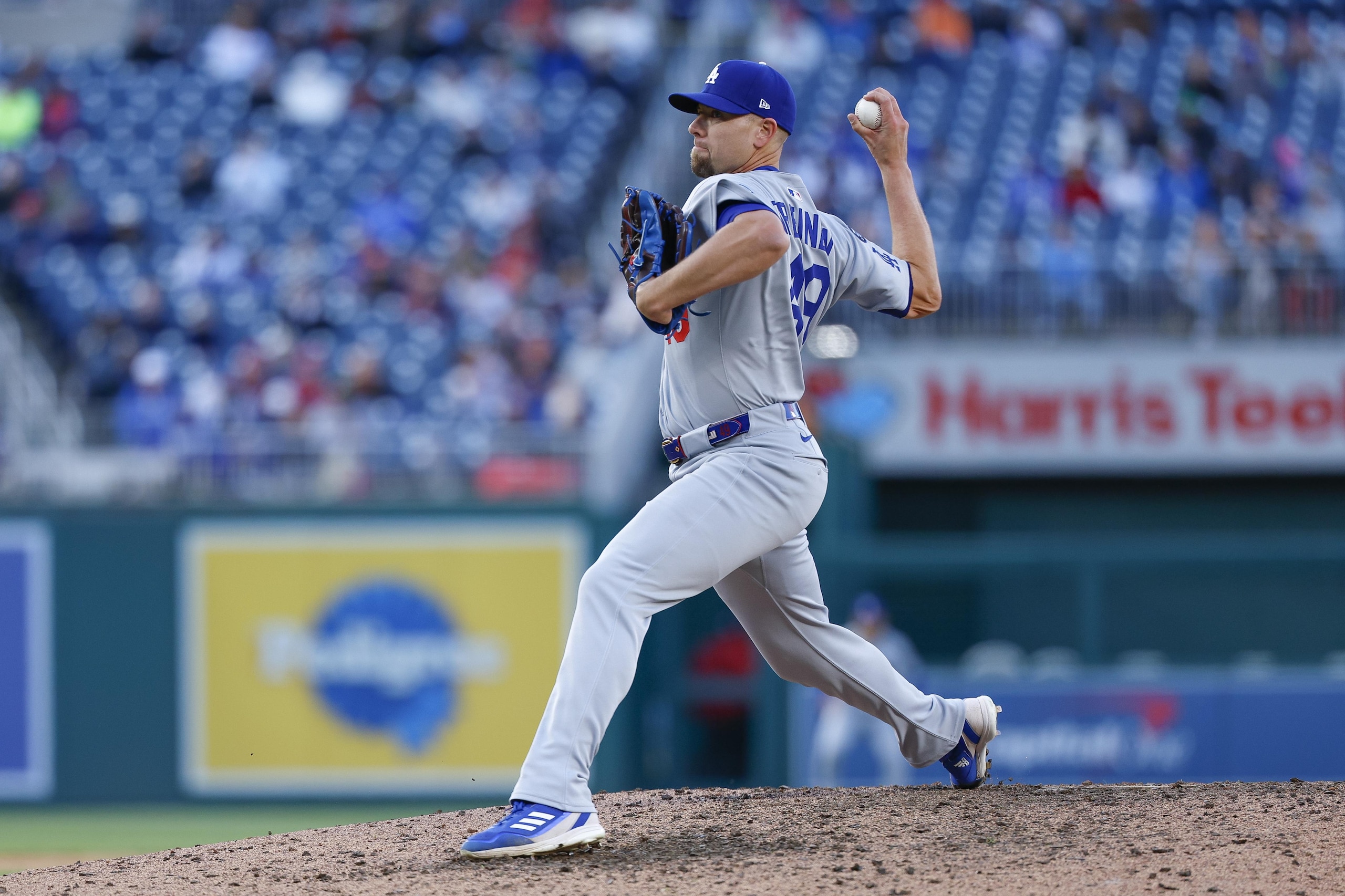 Los Angeles Dodgers v Washington Nationals Los Angeles Dodgers v Washington Nationals