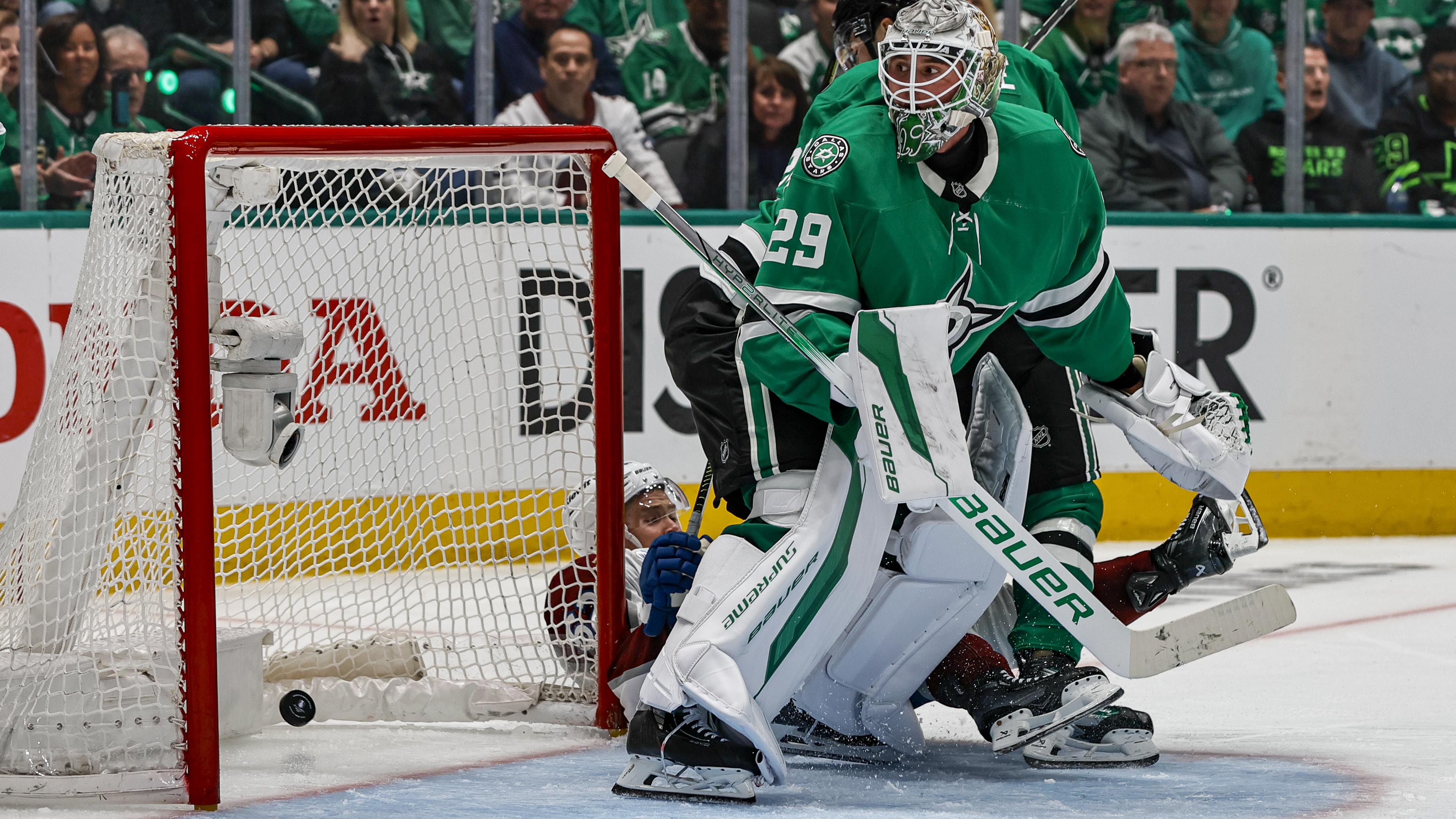 NHL: APR 19 Stanley Cup Playoffs First Round Avalanche at Stars