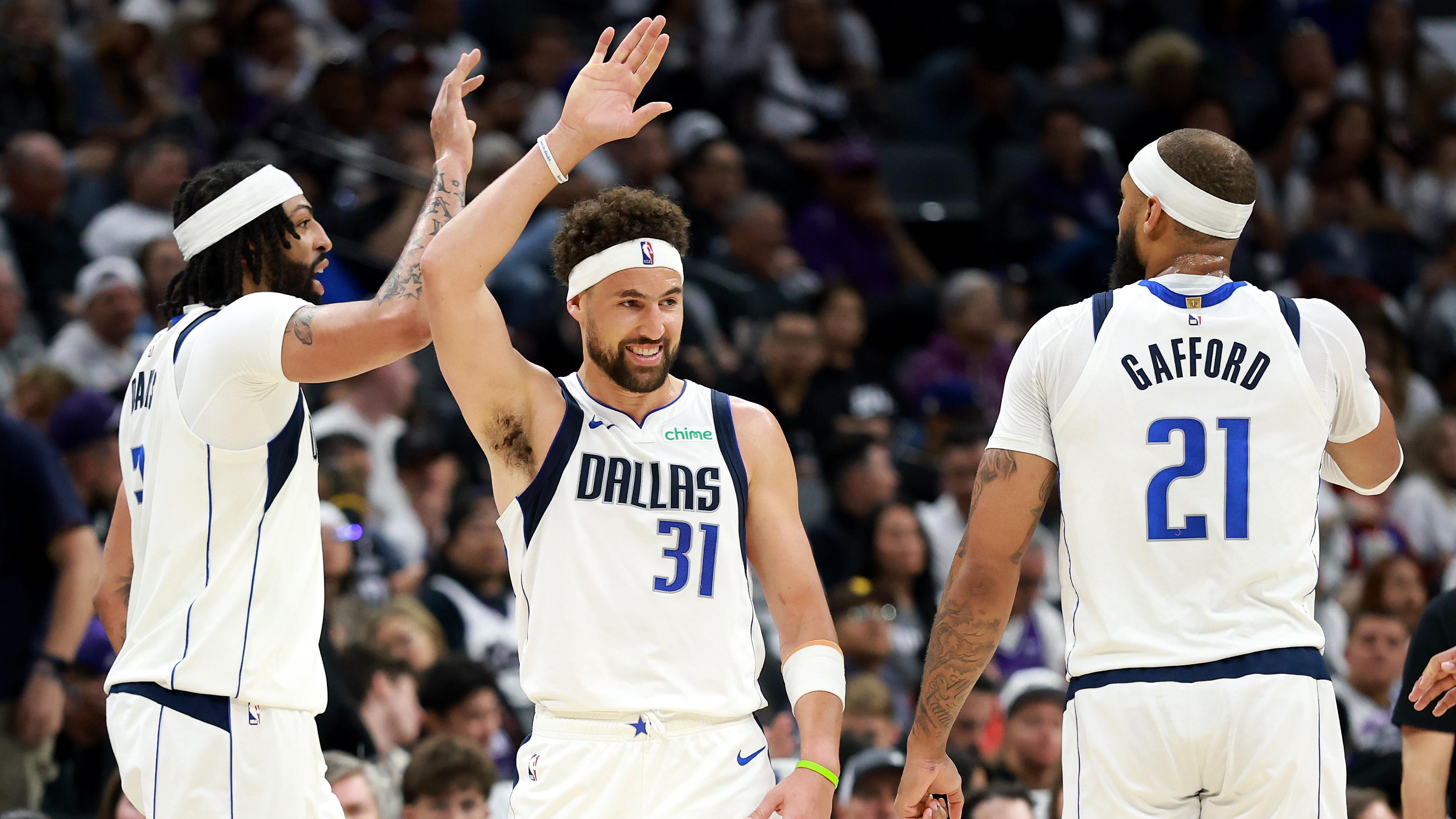 Dallas Mavericks v Sacramento Kings - Play-In Tournament