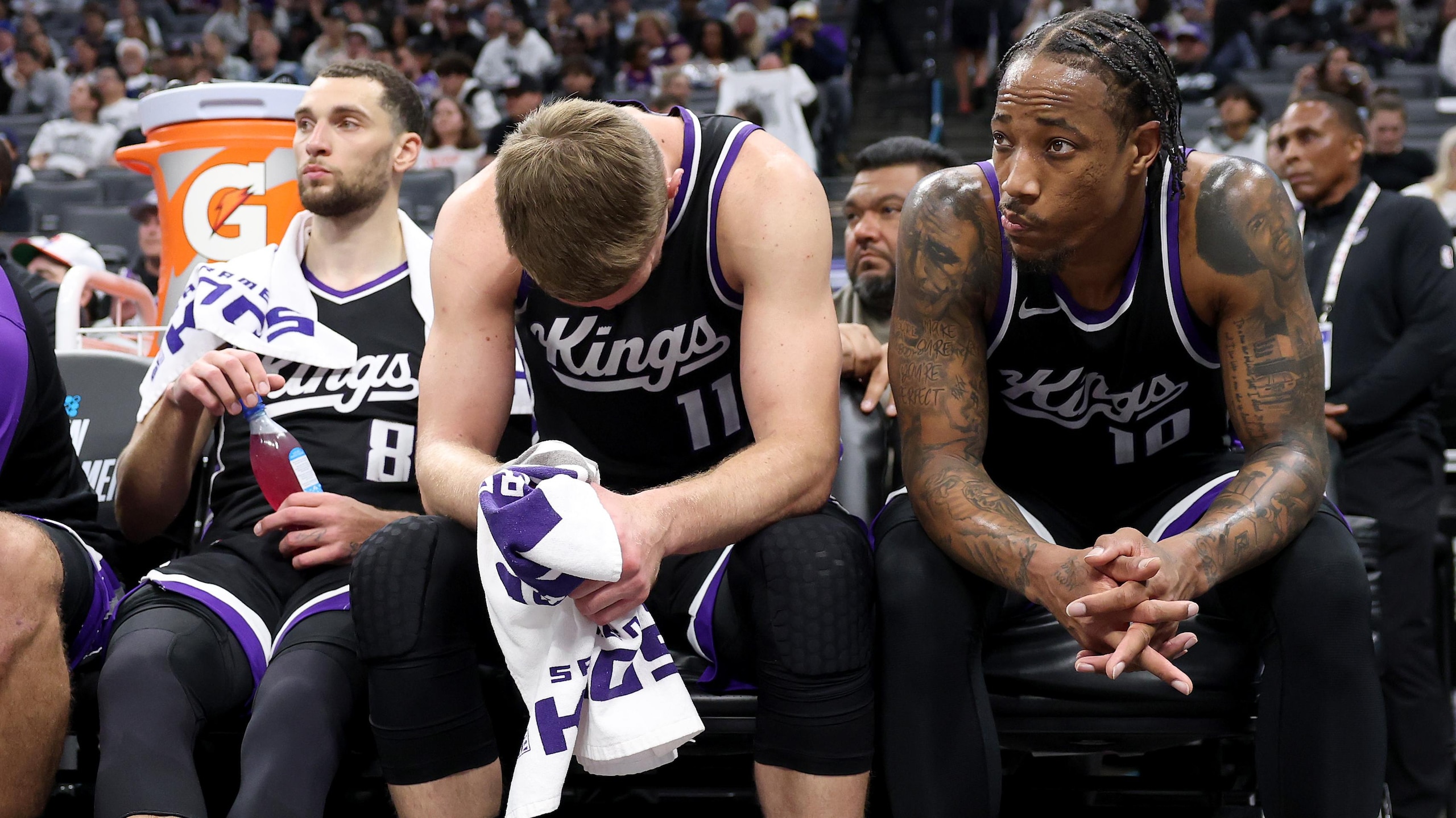 Dallas Mavericks v Sacramento Kings - Play-In Tournament Dallas Mavericks v Sacramento Kings - Play-In Tournament