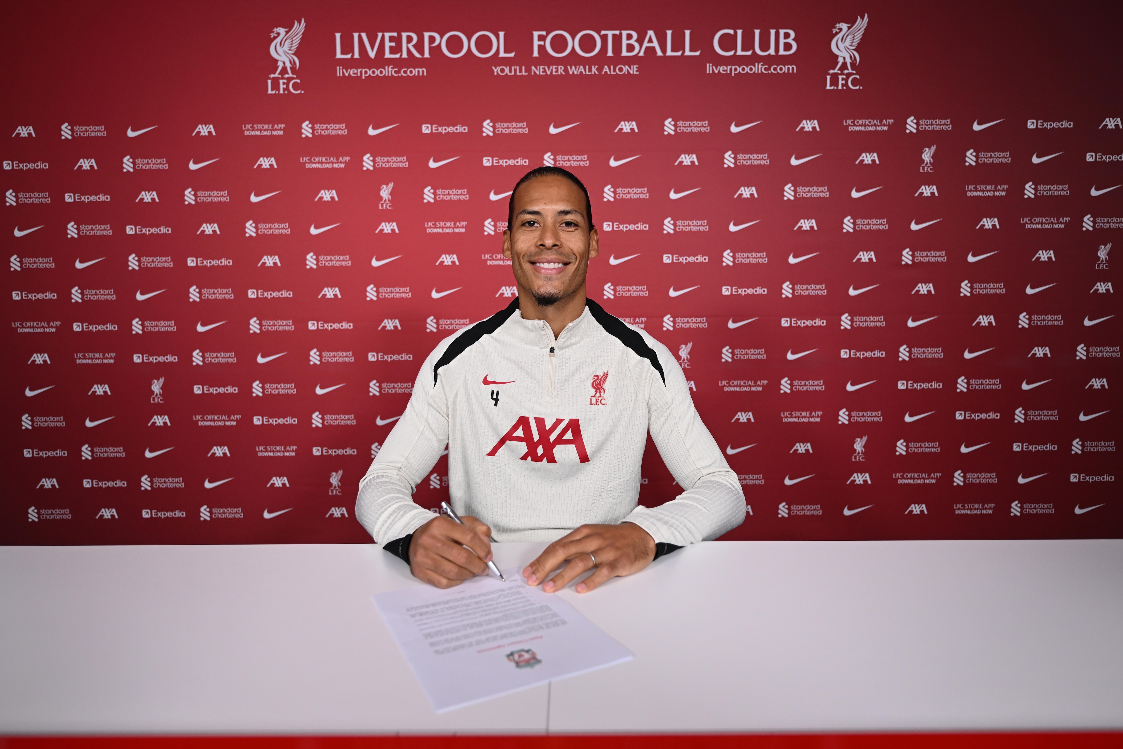 Virgil Van Dijk Signs A New Contract At Liverpool Virgil Van Dijk Signs A New Contract At Liverpool