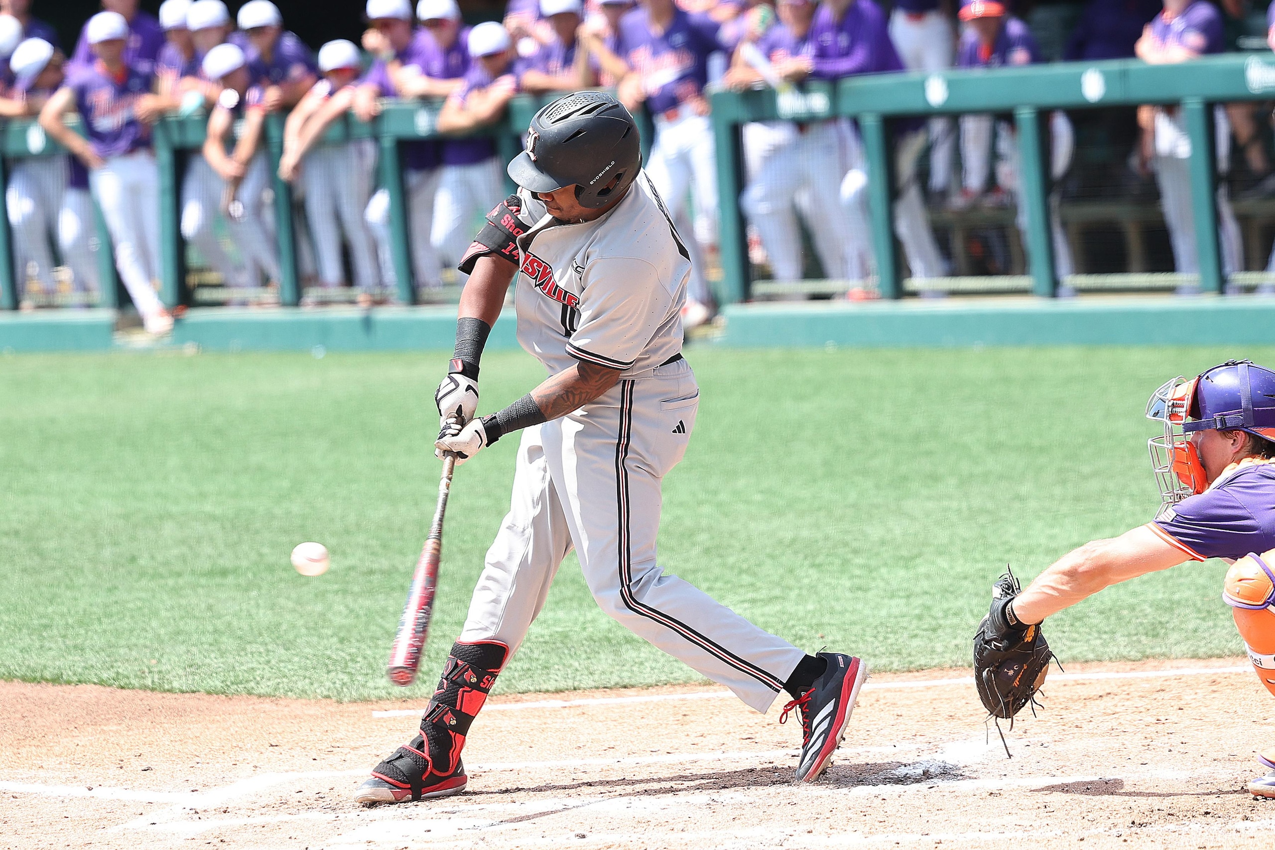 COLLEGE BASEBALL: APR 19 Louisville at Clemson