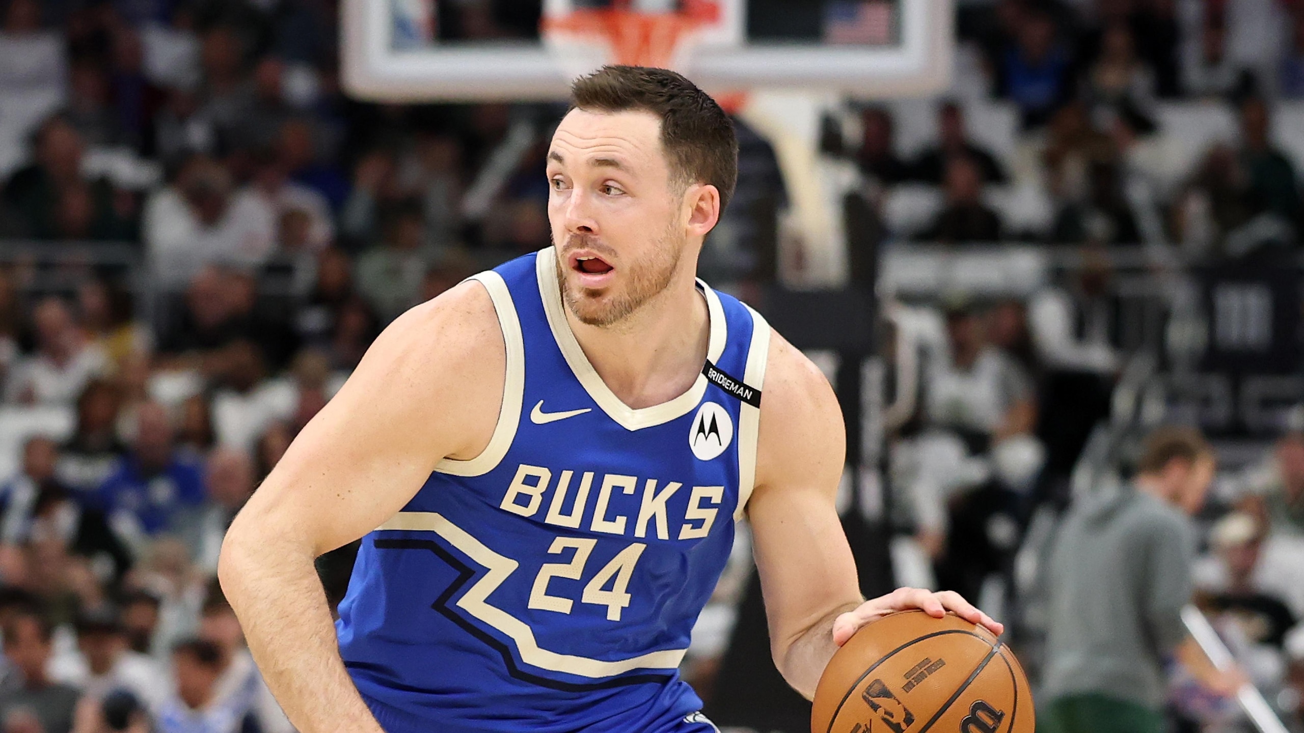 Detroit Pistons v Milwaukee Bucks