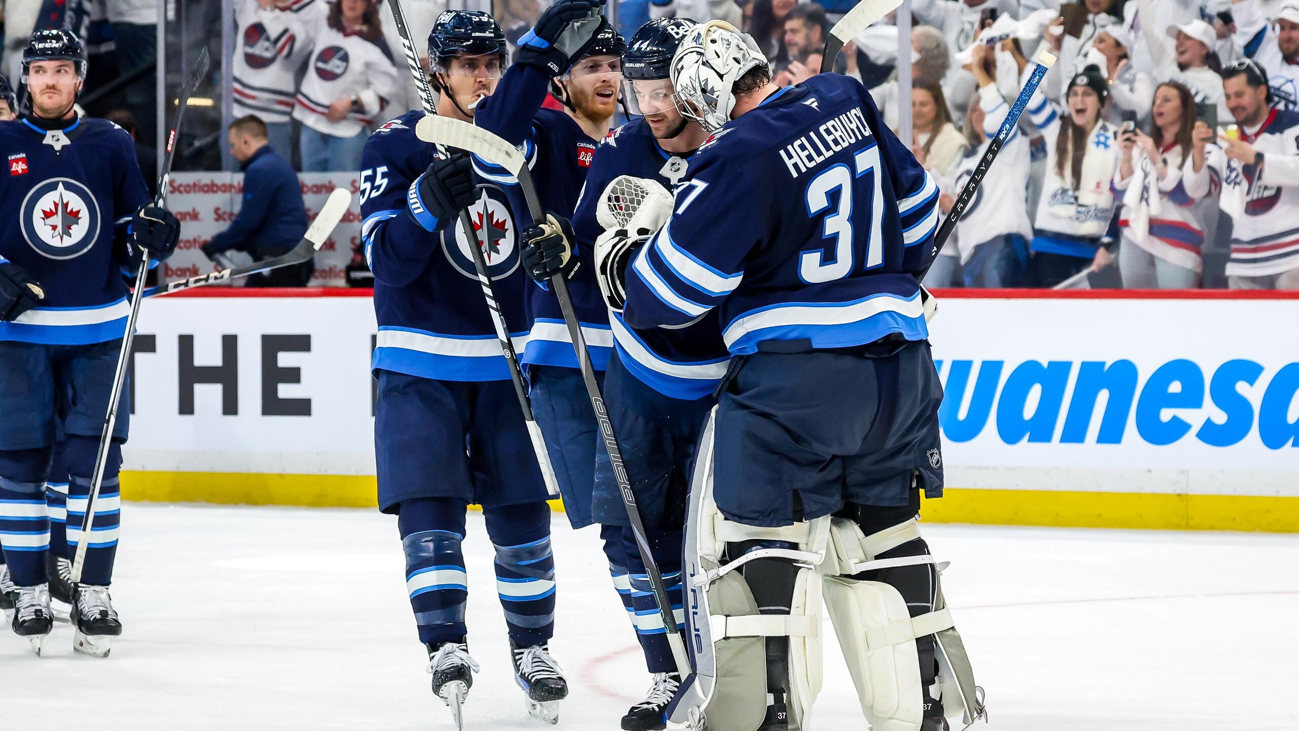 St. Louis Blues v Winnipeg Jets - Game Two St. Louis Blues v Winnipeg Jets - Game Two