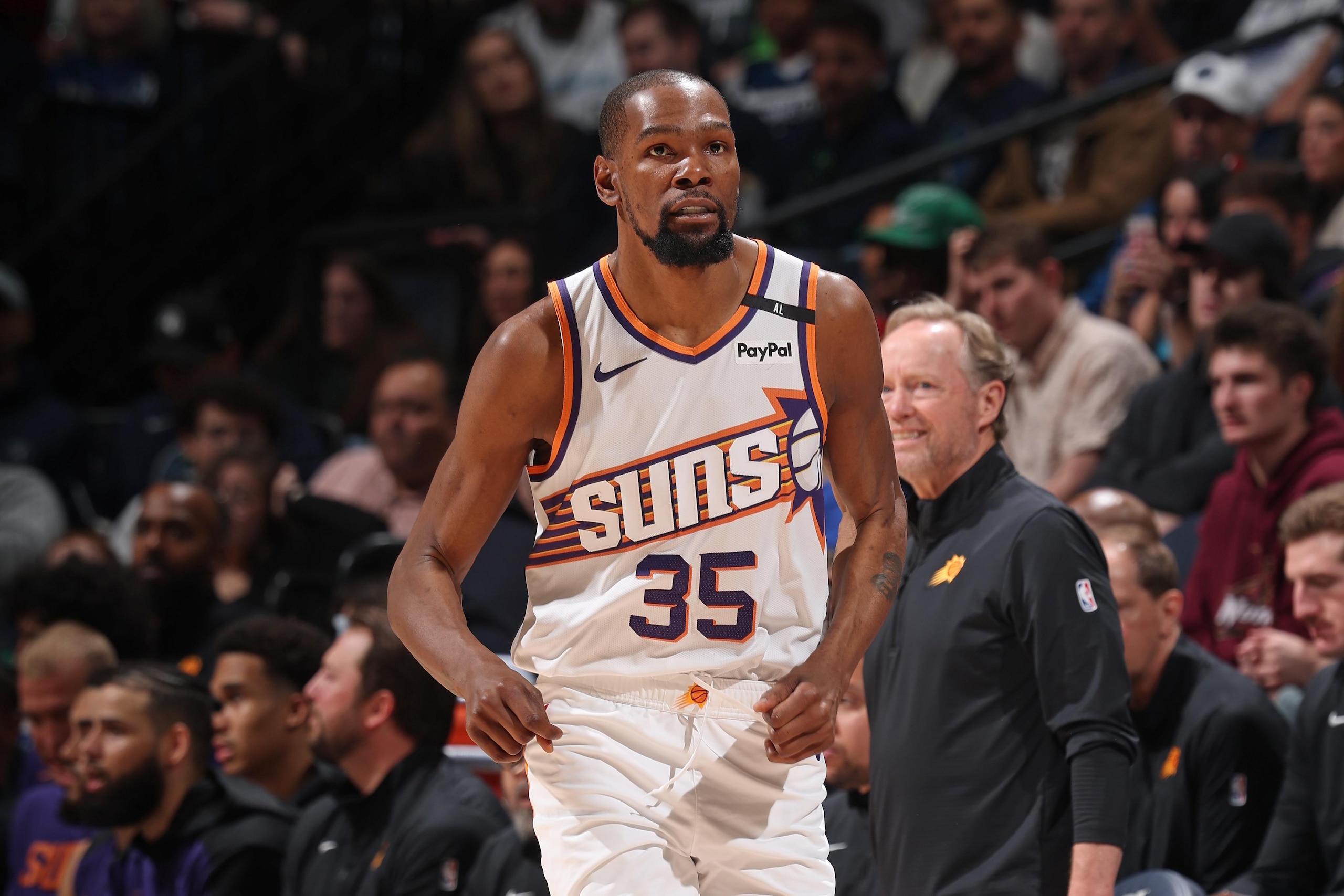Phoenix Suns v Minnesota Timberwolves