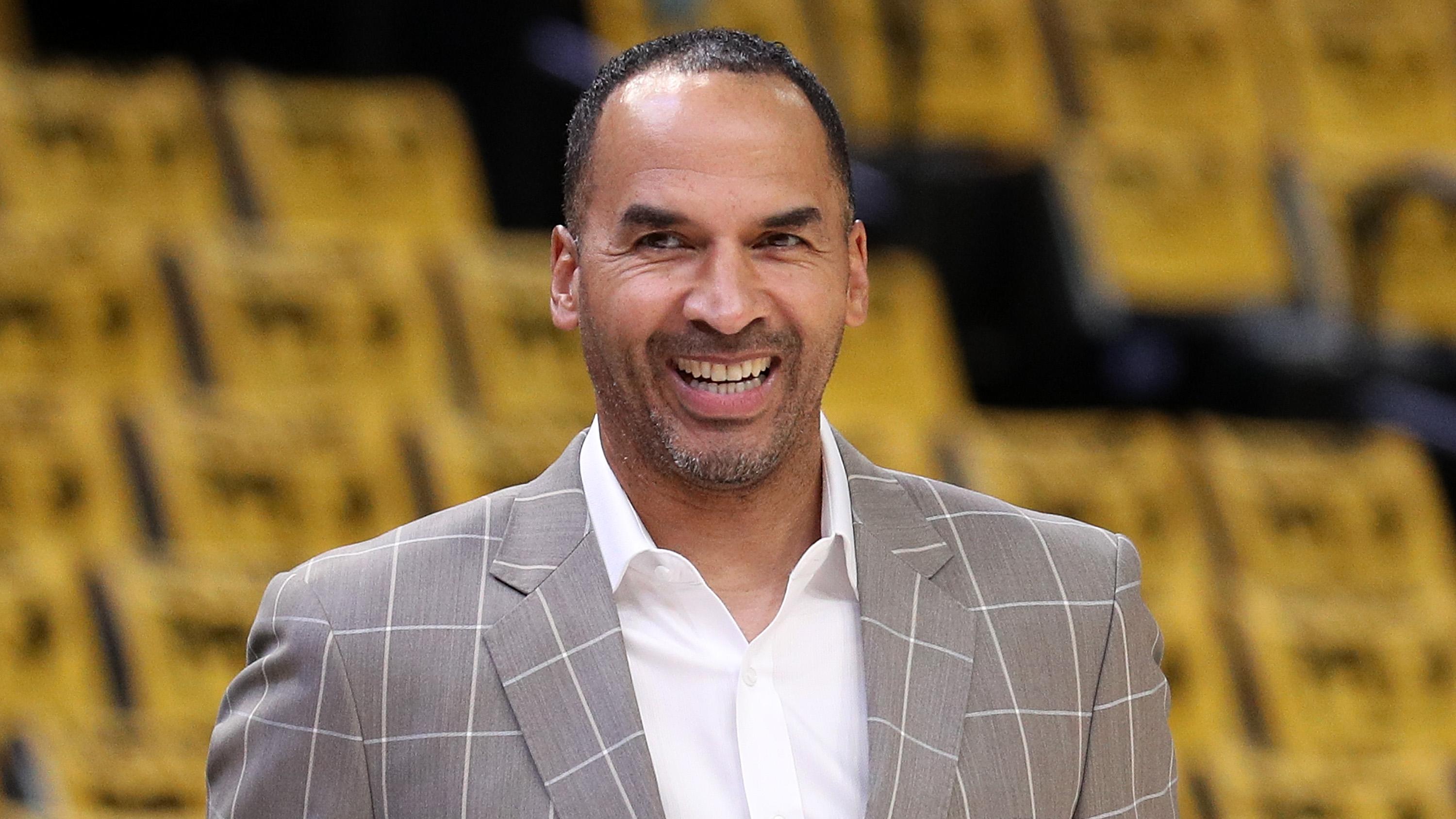 Dallas Mavericks v Memphis Grizzlies - Play-In Tournament