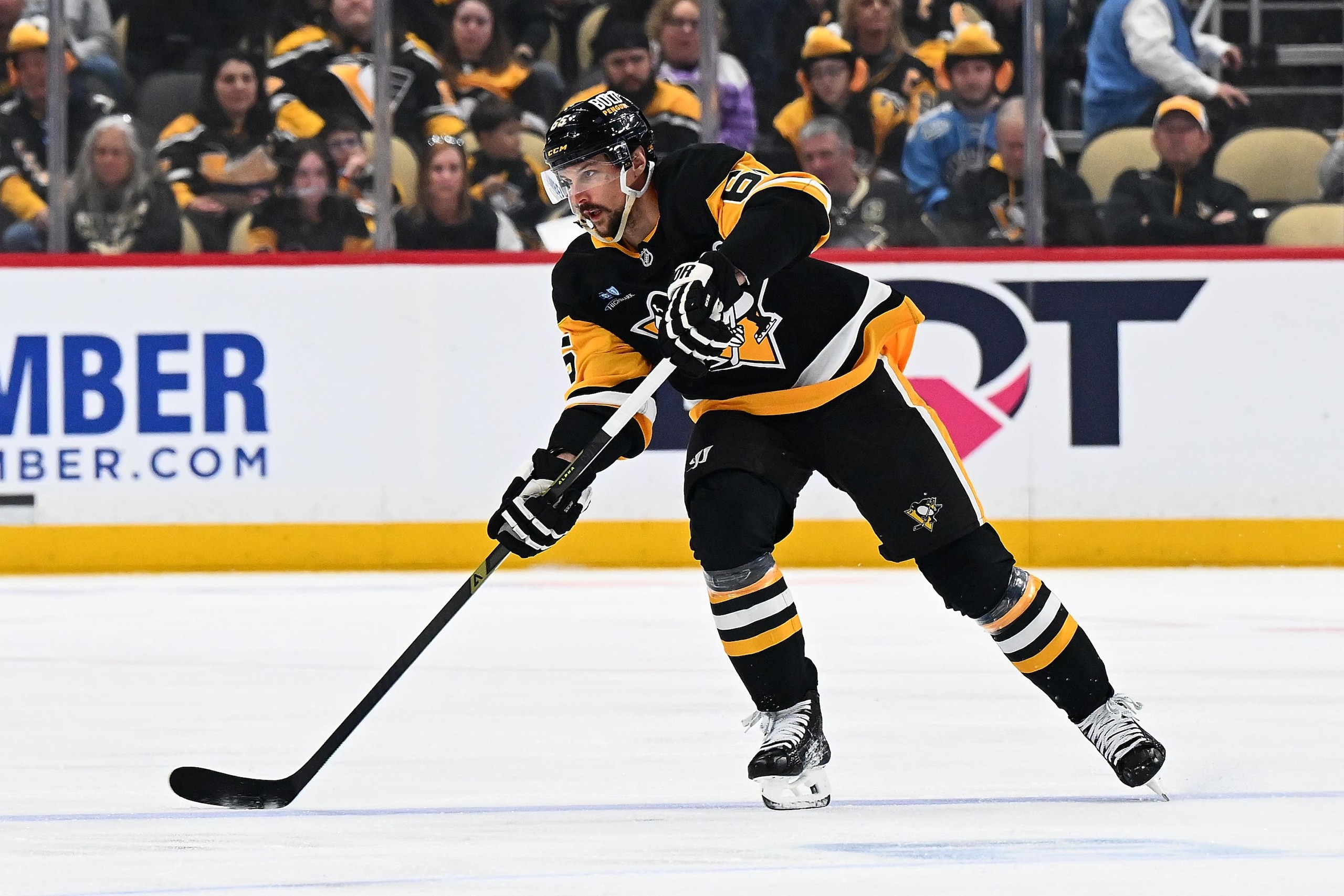 Boston Bruins v Pittsburgh Penguins