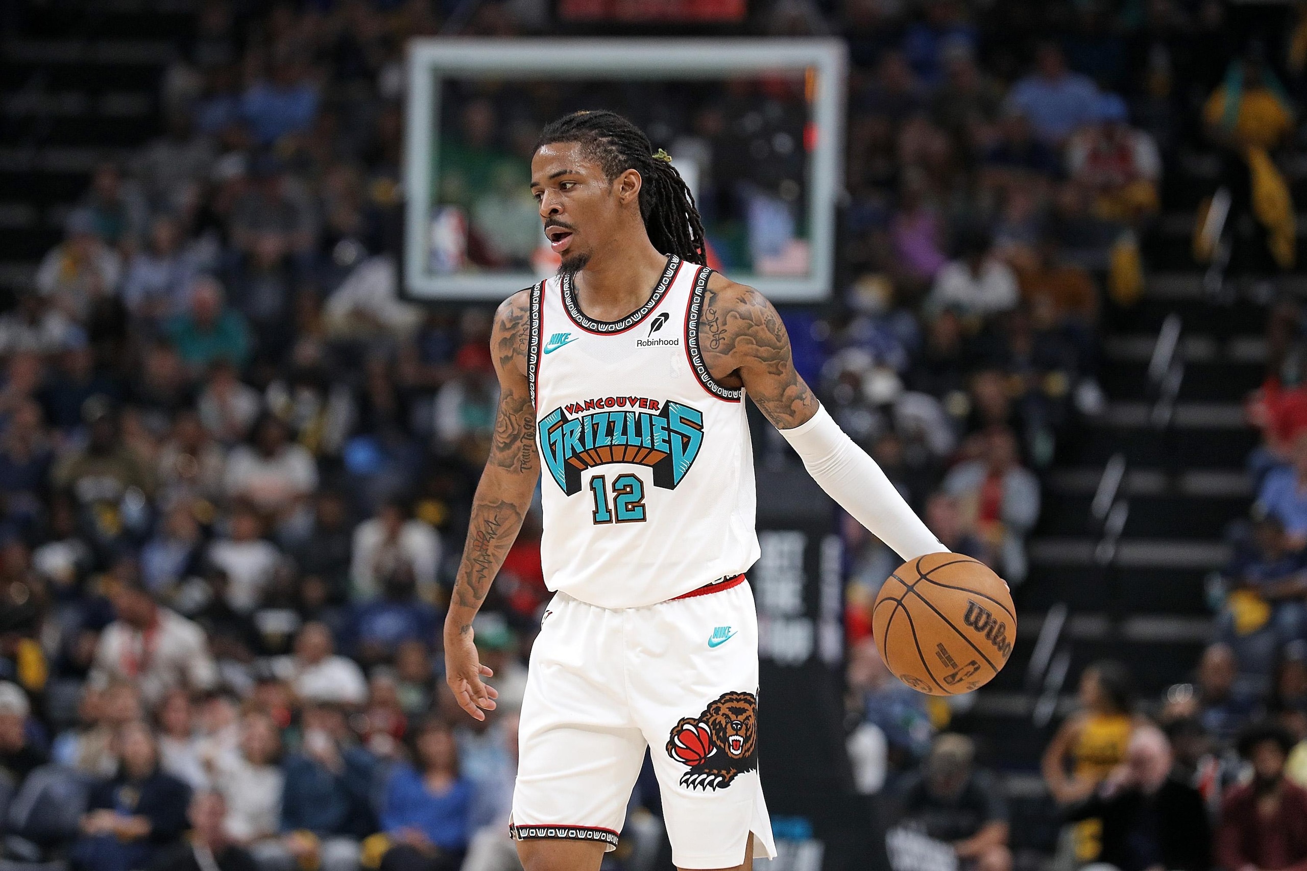 Dallas Mavericks v Memphis Grizzlies - Play-In Tournament