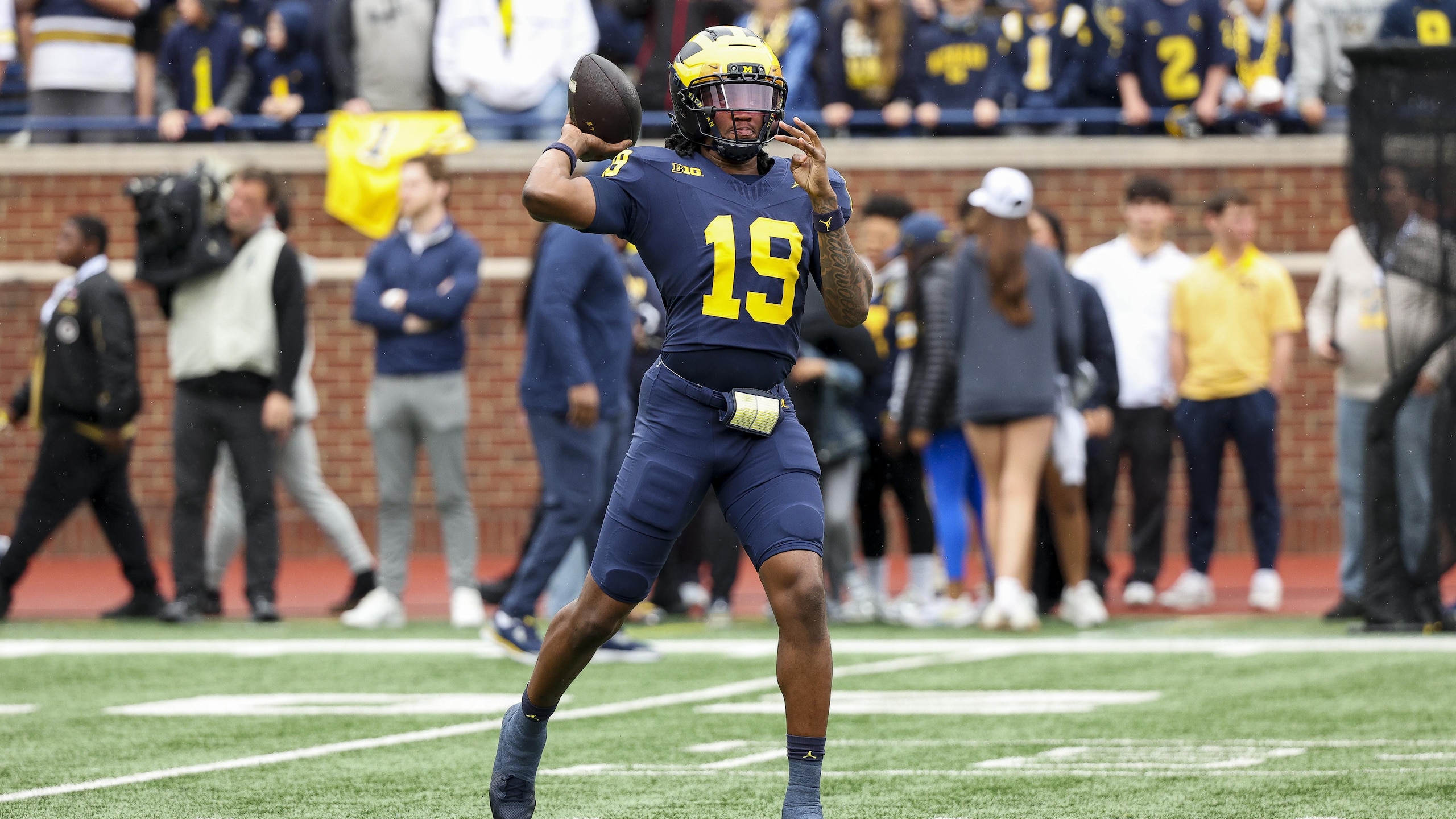 Bryce Underwood Named Michigan QB1 🌟