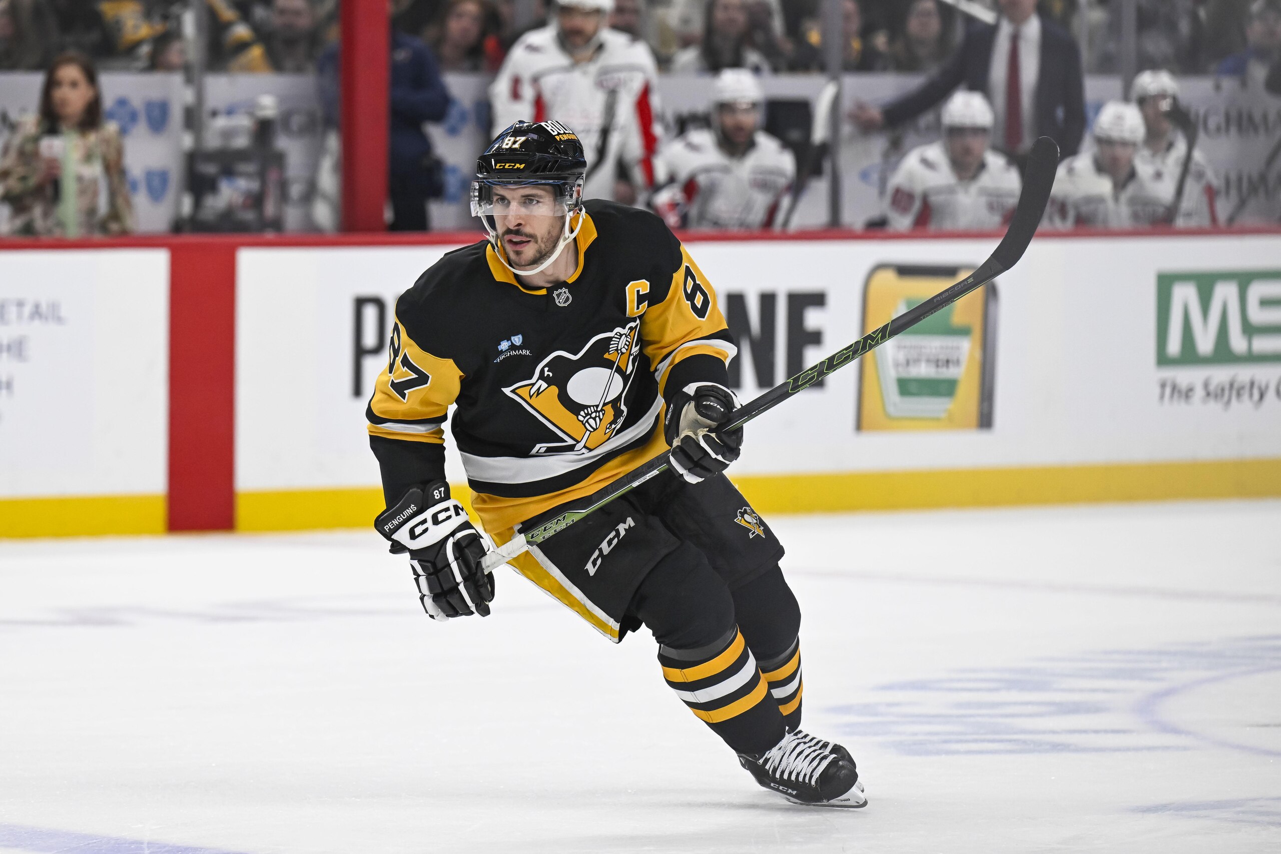 NHL: APR 17 Capitals at Penguins NHL: APR 17 Capitals at Penguins
